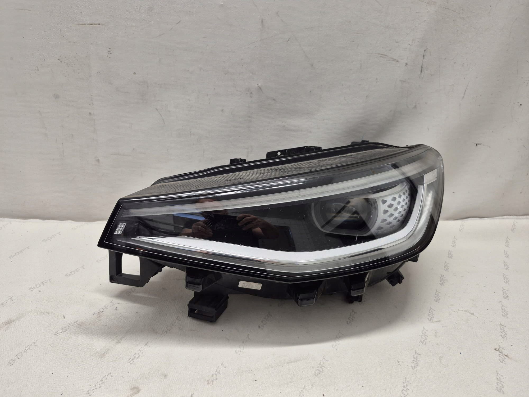 VW ID.4 ID.5 ID4 ID5 11A light left front FULL LED 11B941035M