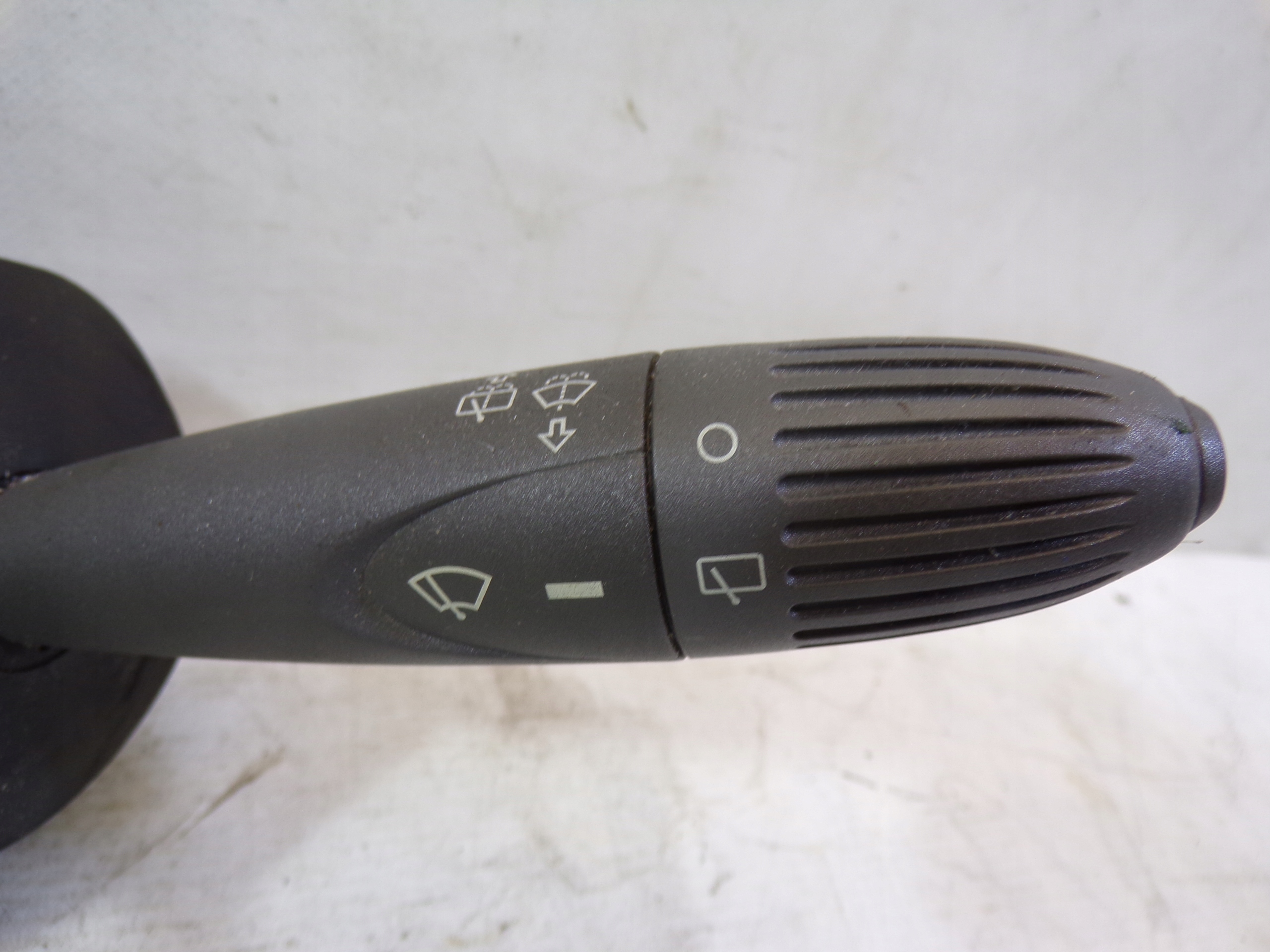DEVIO LUCI TERGICRISTALLO TERGI FIAT PANDA 2 II 735444632 (1)