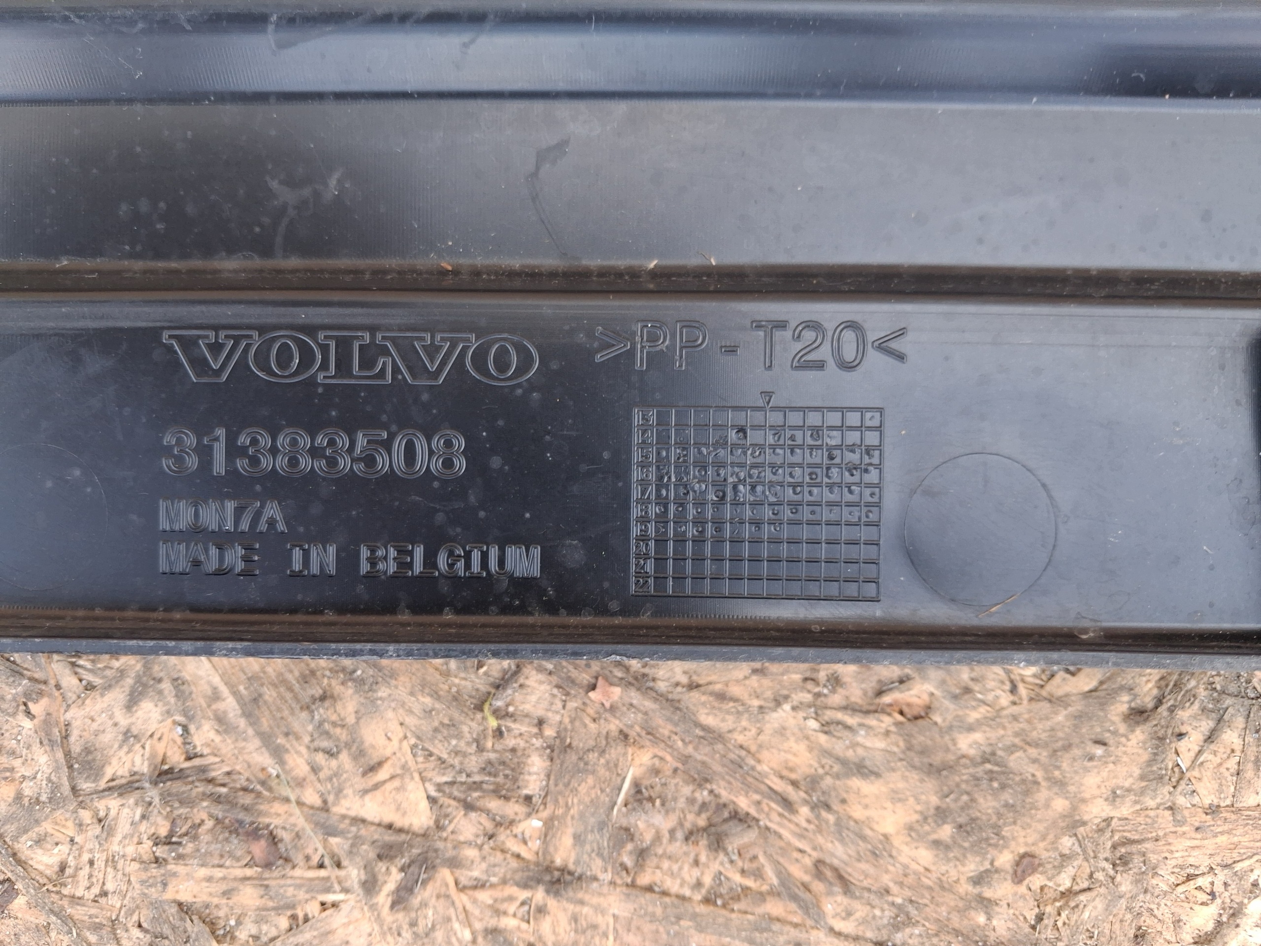 abdeckung abdeckung frontmaske vorne VOLVO XC90 II 31383508