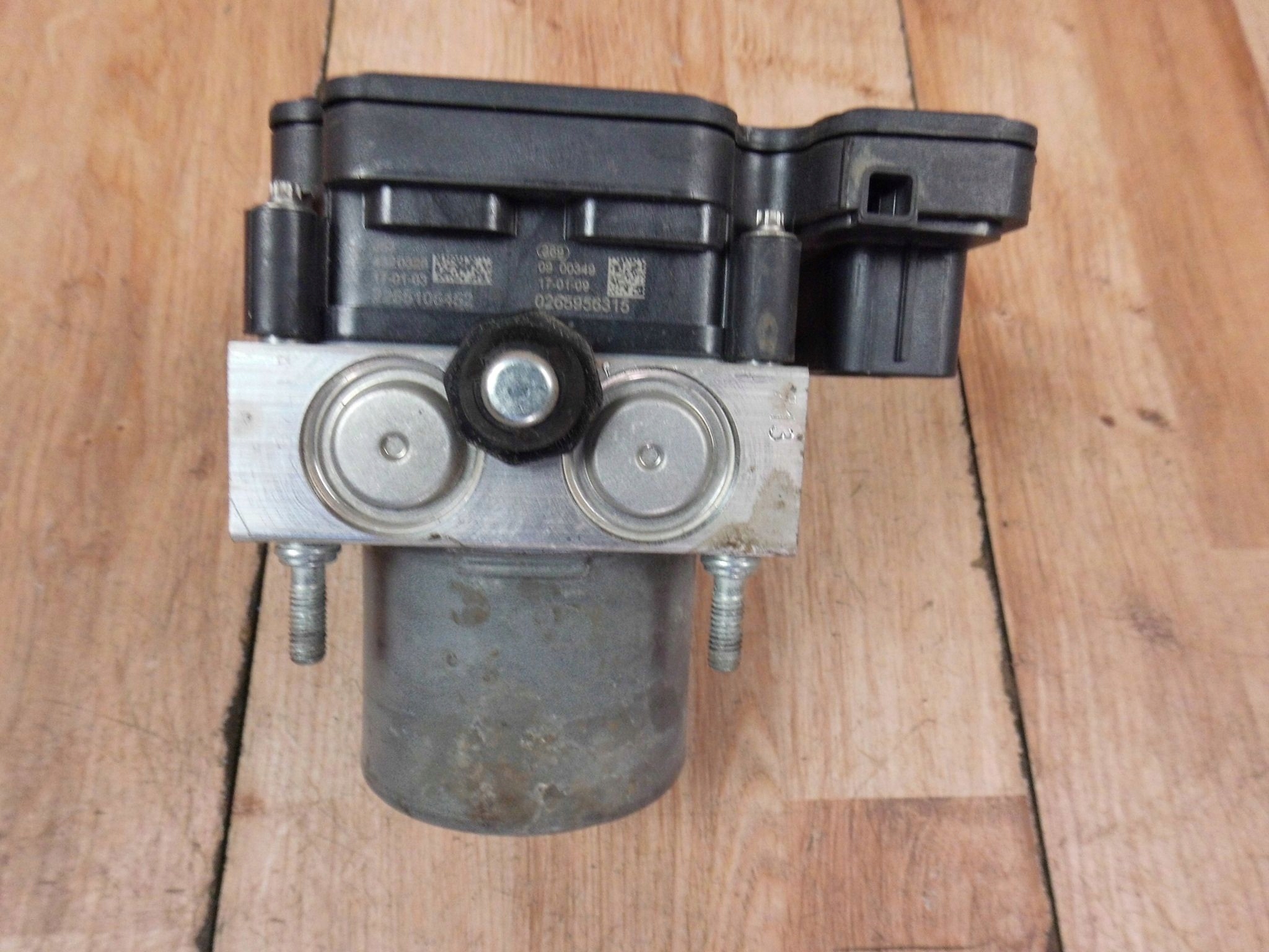 Mazda CX3 Pompa ABS 0265257619 0265956315 DH0R 43 7A0