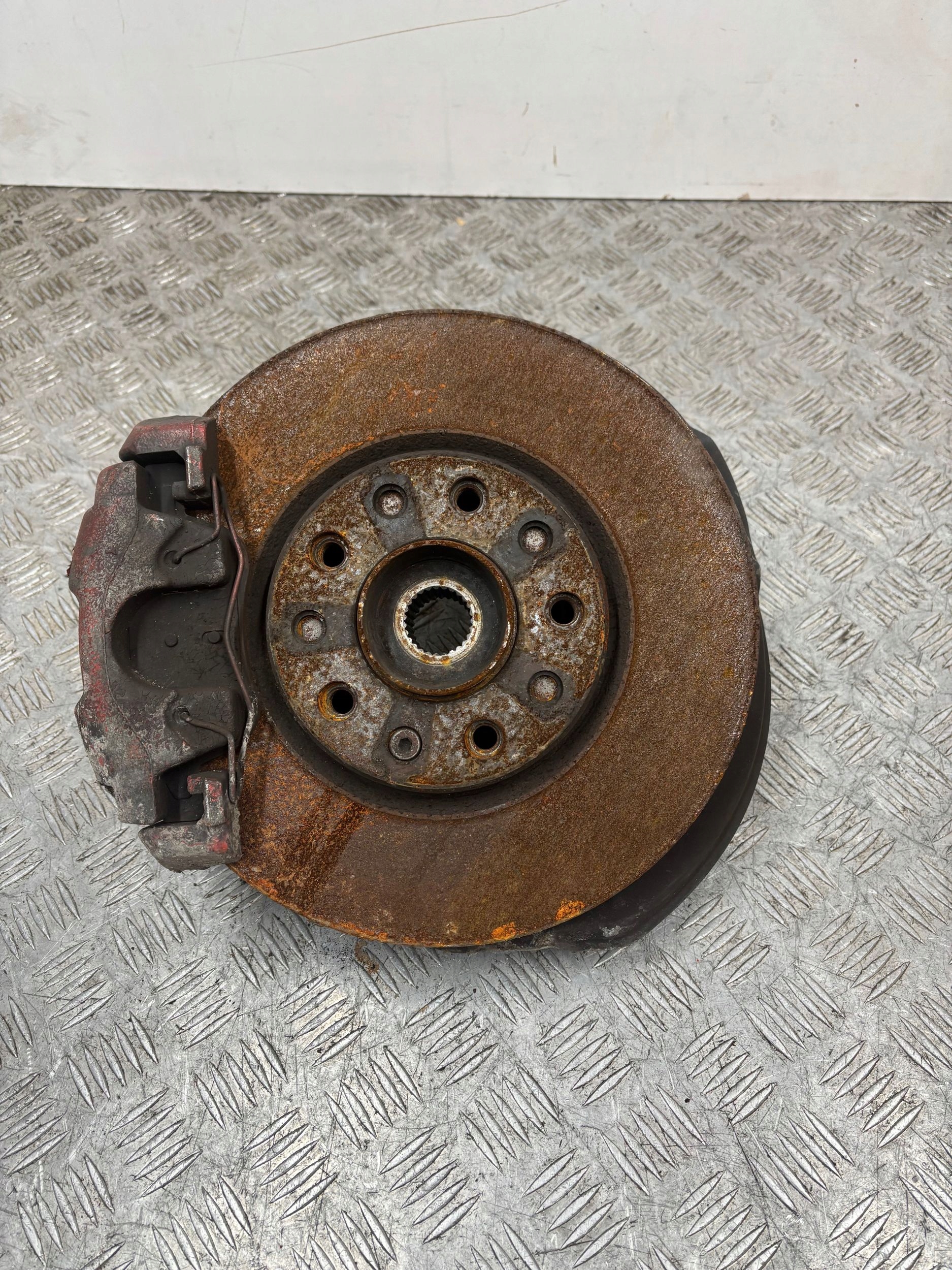 swing left ALFA ROMEO GIULIETTA 1.6 JTD