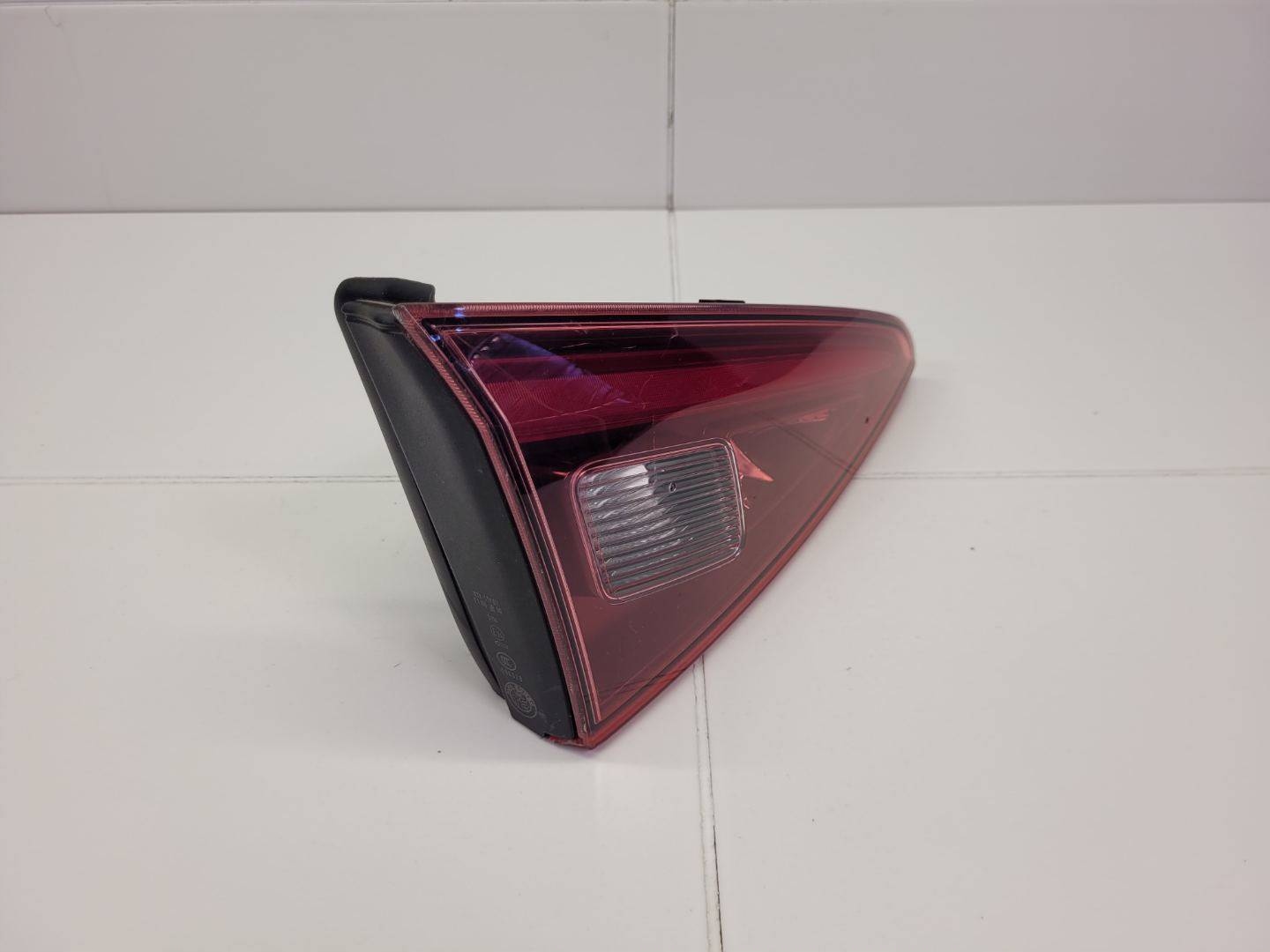 light rear left side Alfa Romeo Giulia 2 2017 20700107