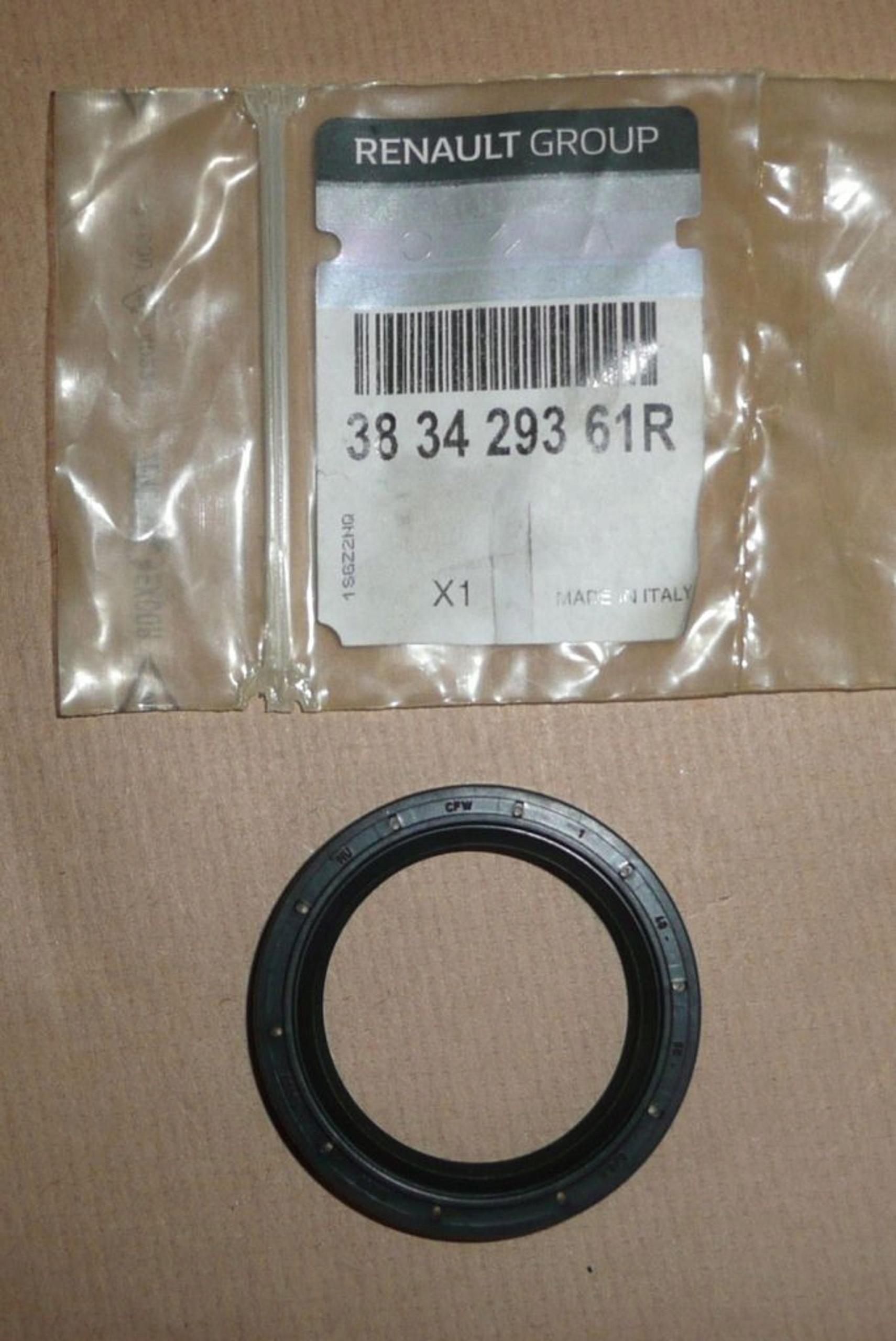 Těsnění Skř.běh.r Megane IV 383429361R