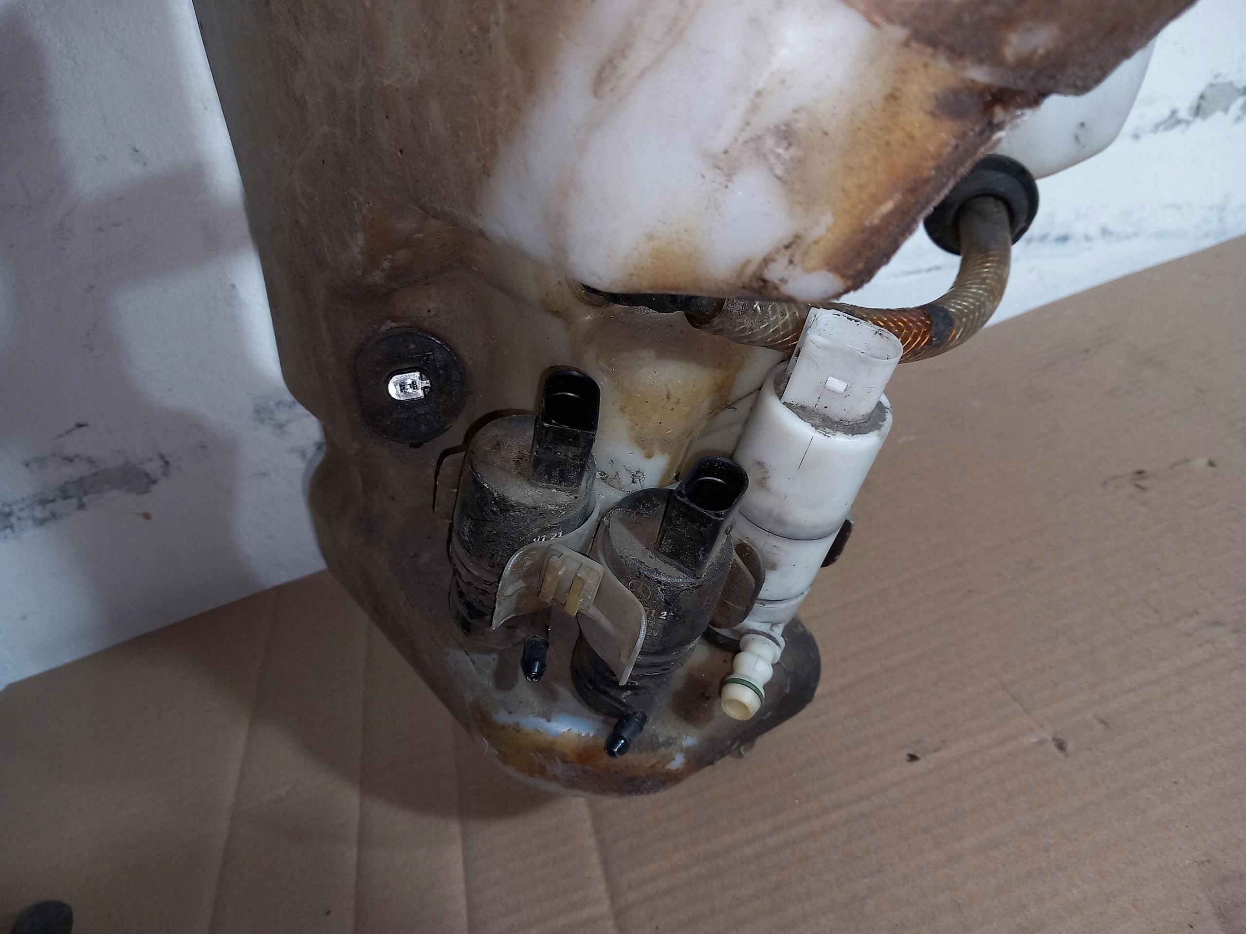 Behälter Spritzdüse MERCEDES E-KLASA W211 2118601660 02-09