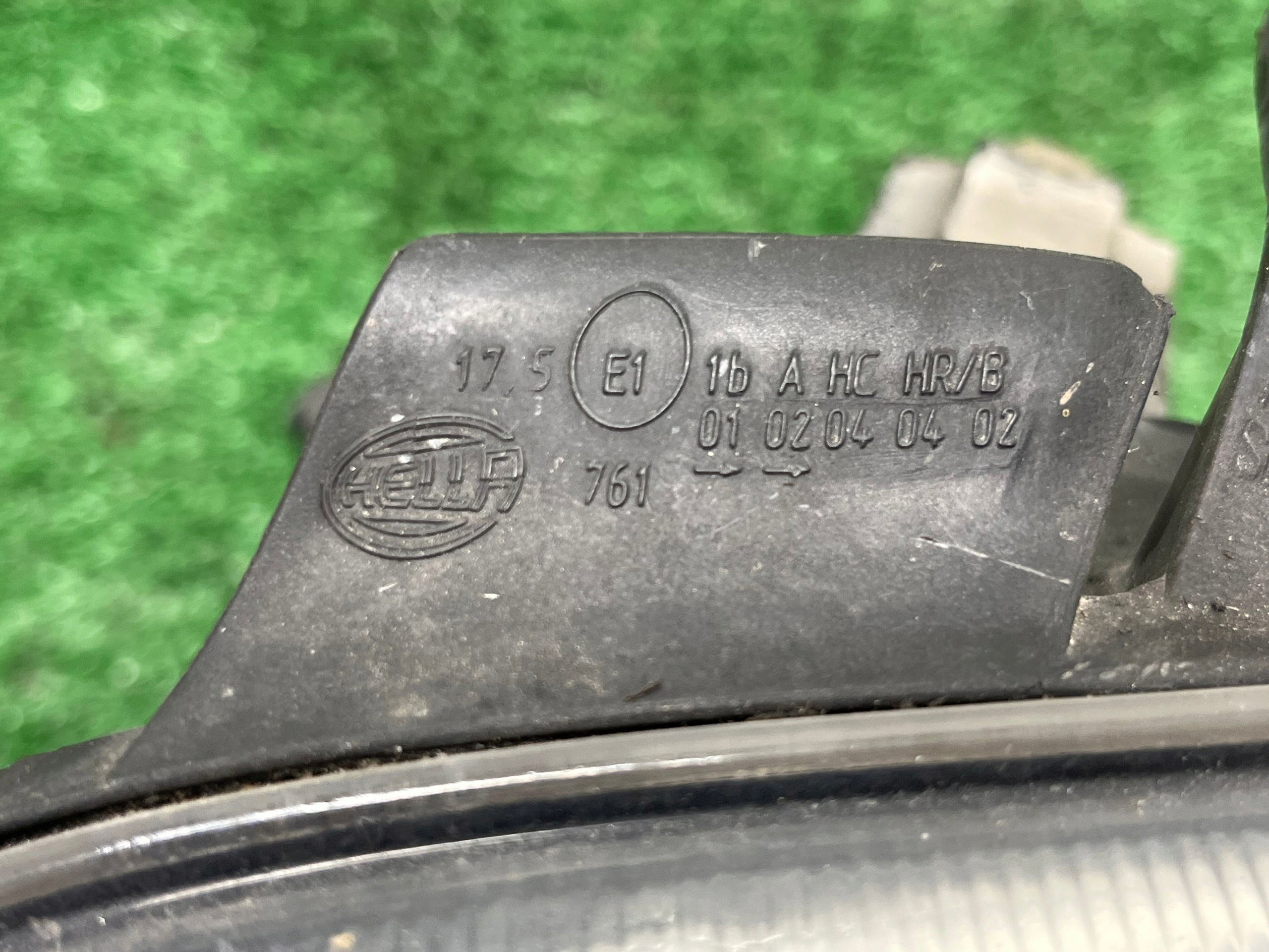 light left front VOLKSWAGEN GOLF 4