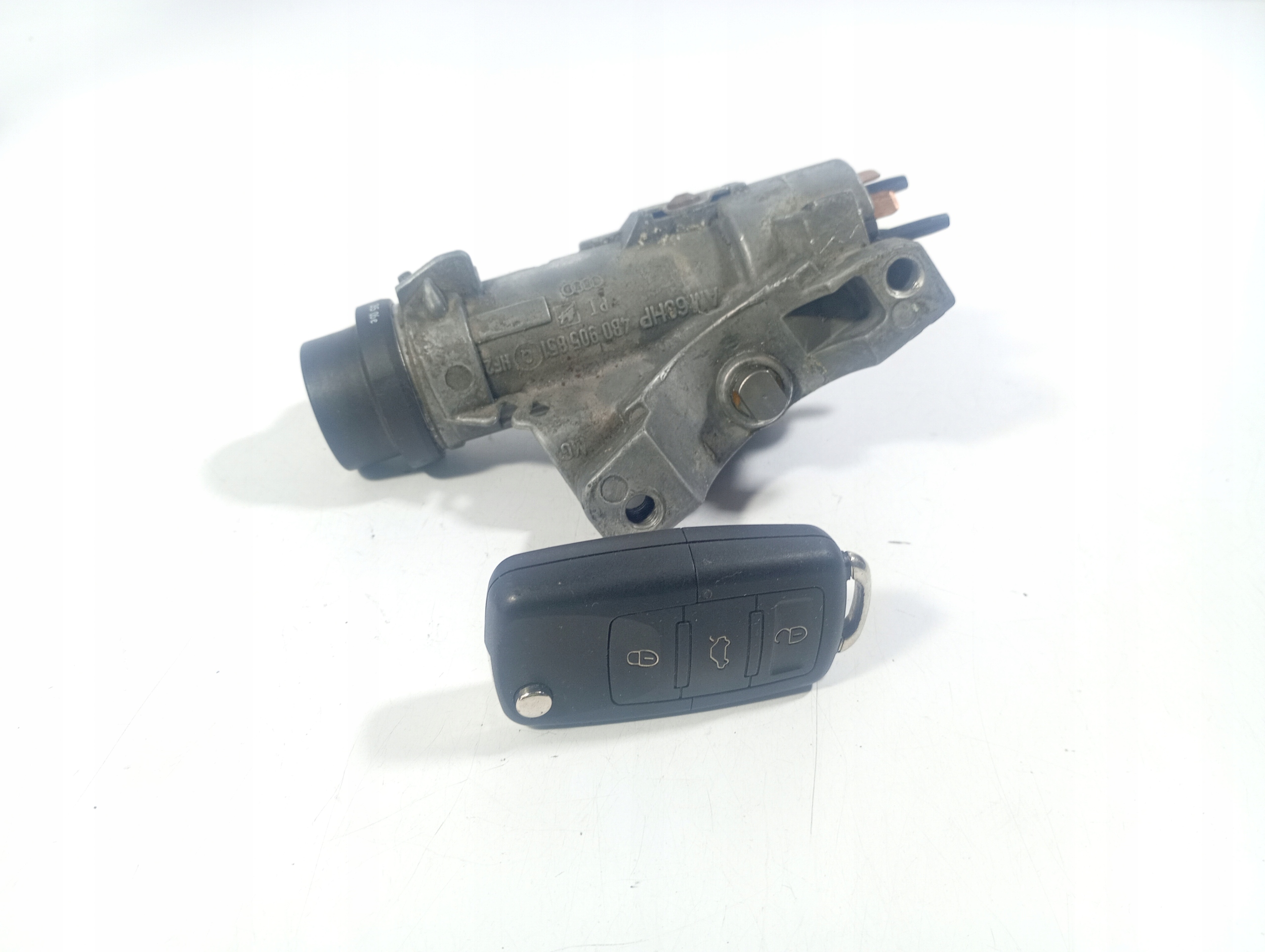 VW AUDI ignition Z KLUCZYKIEM OE 4B0905851