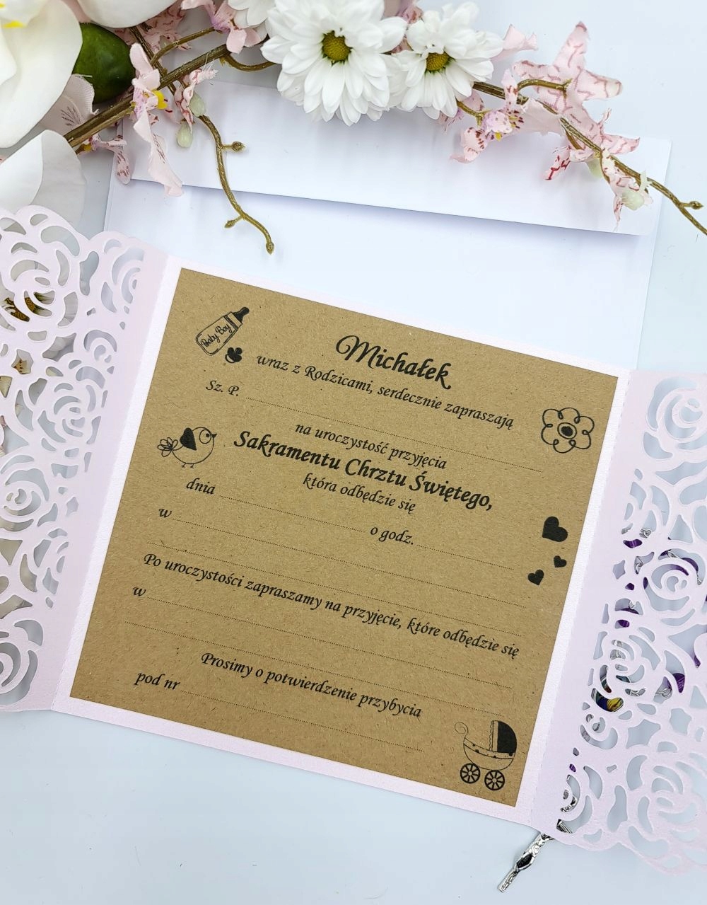 ZAPROSZENIA CHRZEST CHRZCINY AŻUROWE AŻUR EKO RÓŻ Wysokość produktu 13 cm