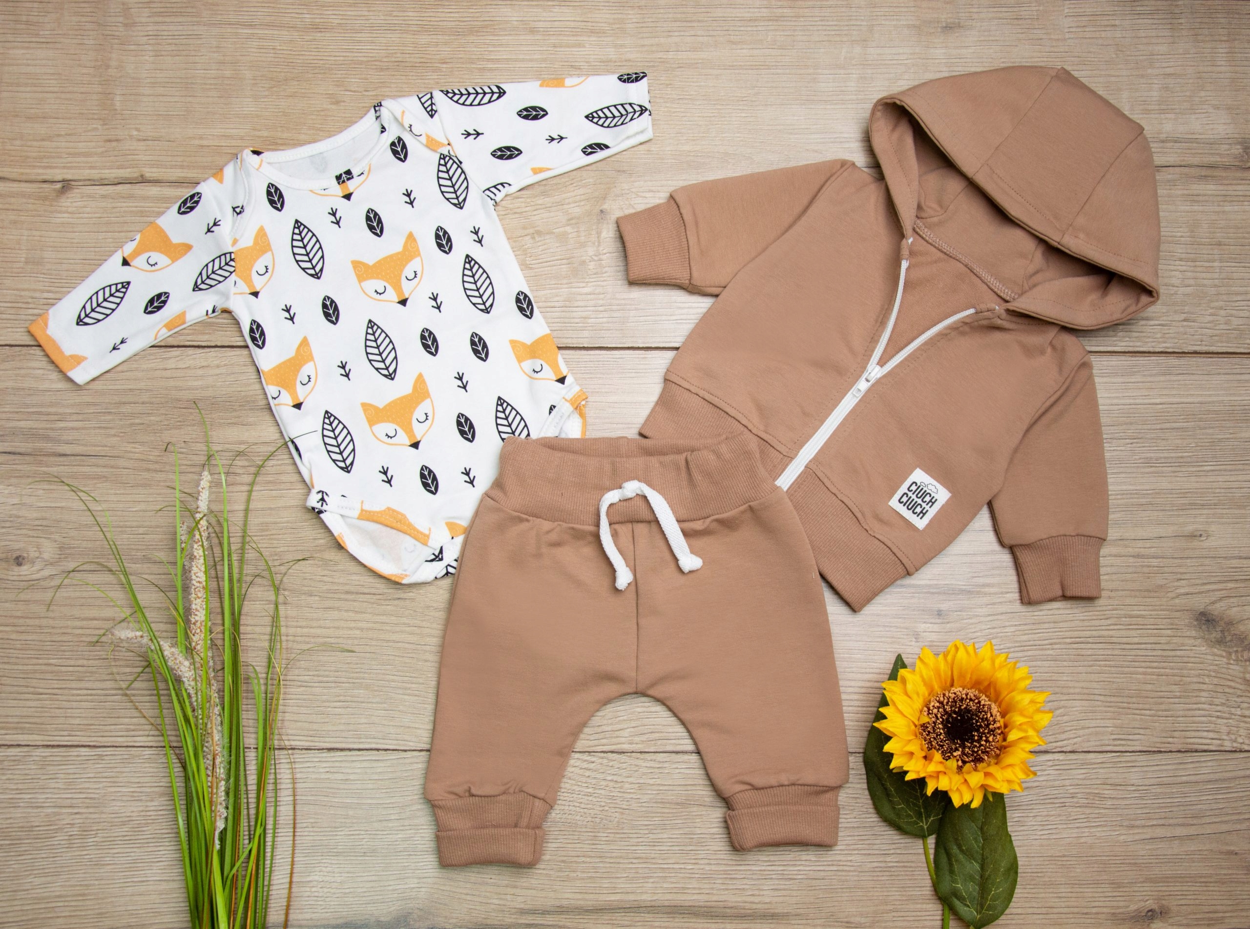 KOMPLET NIEMOWLĘCY DRESIK UNISEX 3 el. liski 86 Płeć chłopcy dziewczynki