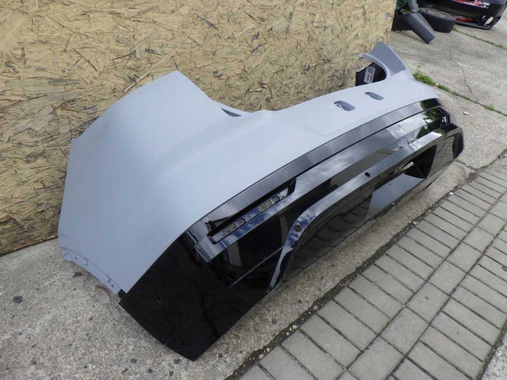FORD CAPRI EV 2024- bumper rear