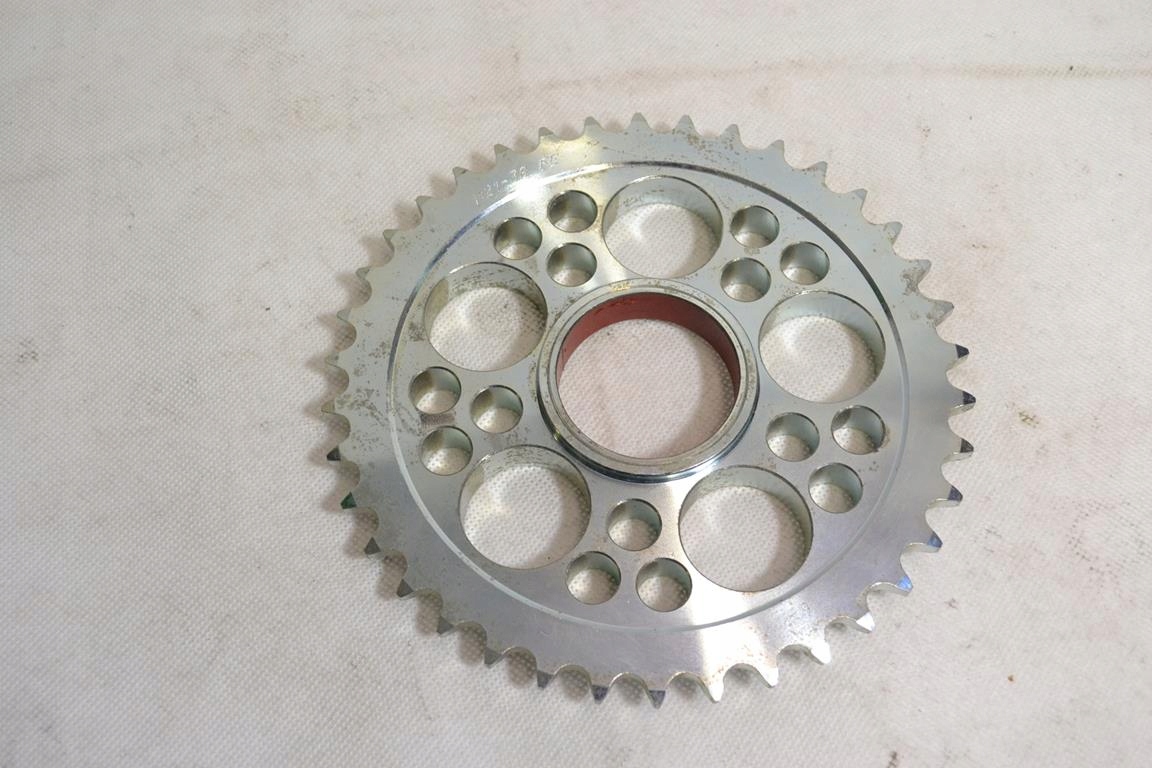 Ozubenie zadné Ducati 748 S Sp Sps Biposto 95-03' Monster 800 S2R 05-07'
