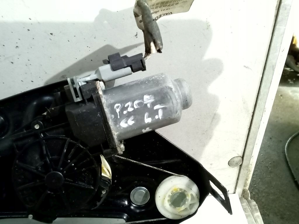 Peugeot 207 CC window regulator left rear part 9680072480