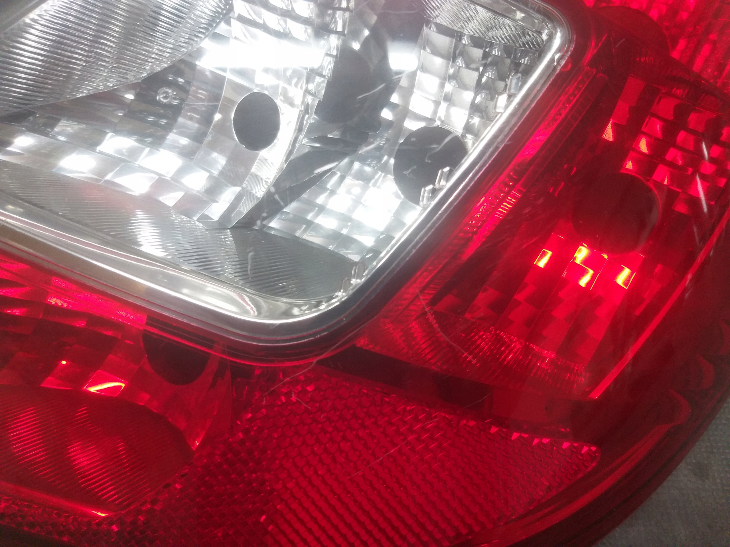 light rear part right OPEL CORSA D 5D 13269051