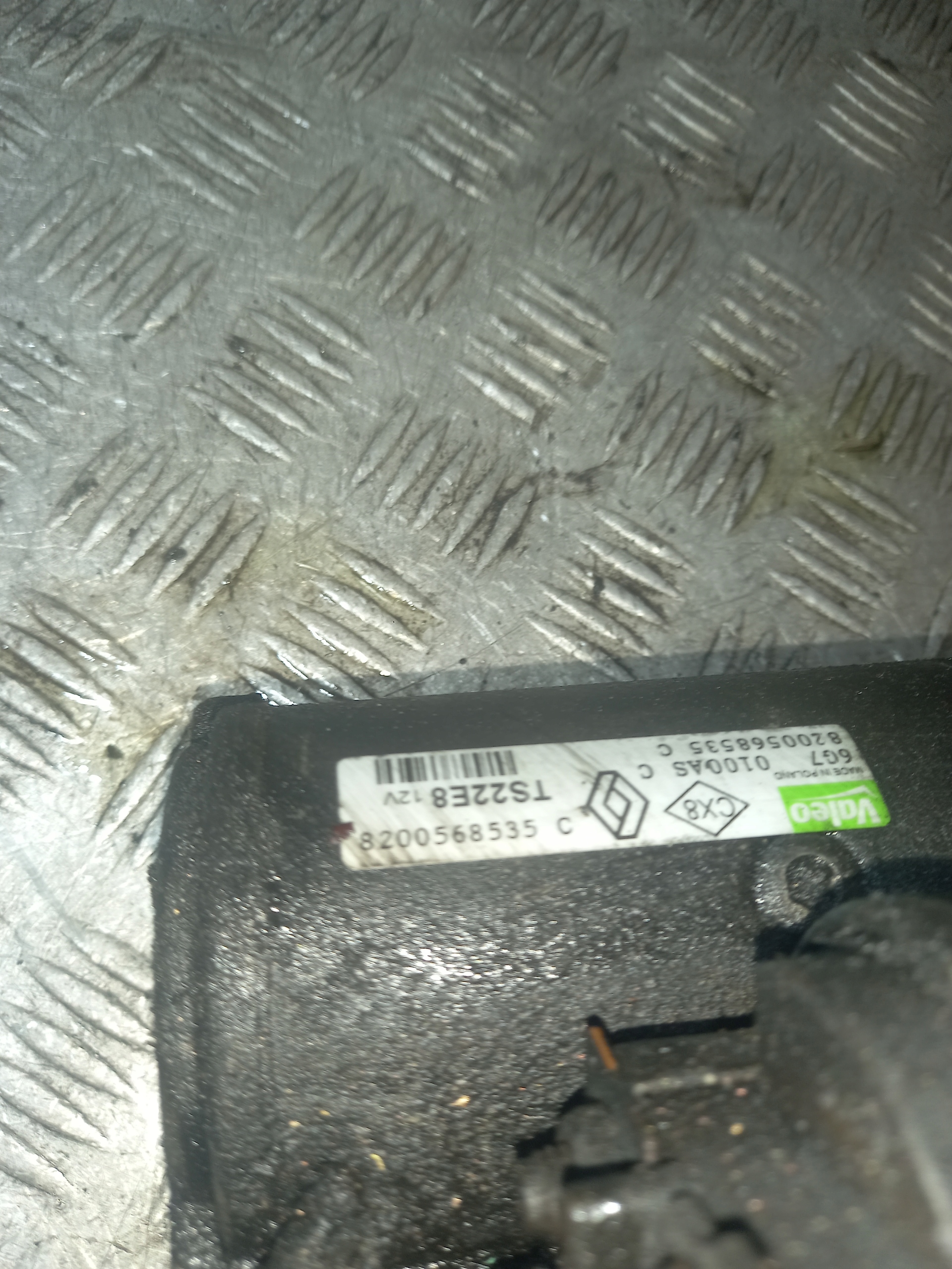 starter RENAULT LAGUNA 3 82000568535