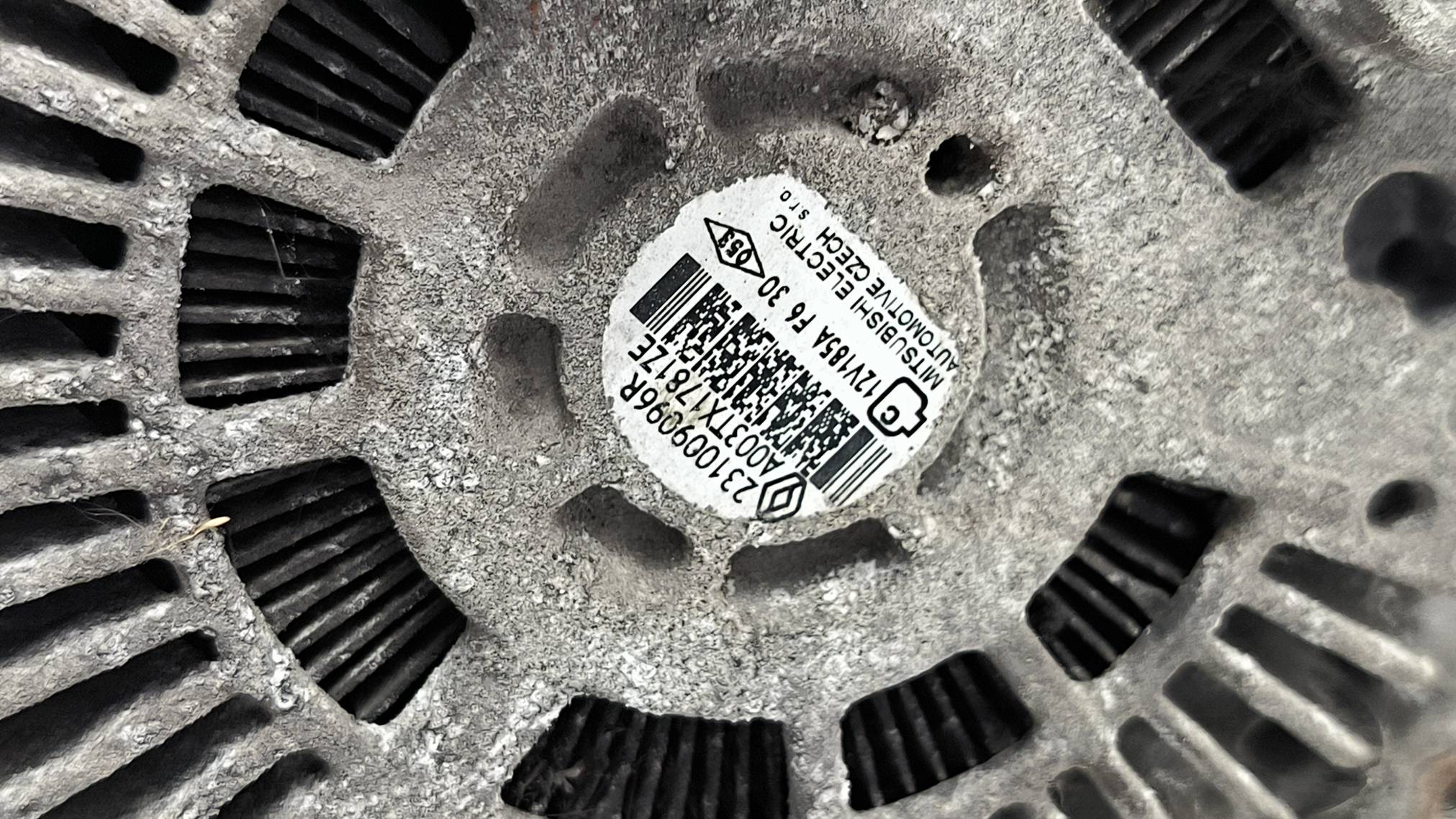 alternator 231009096R 1.6 DCI RENAULT KADJAR