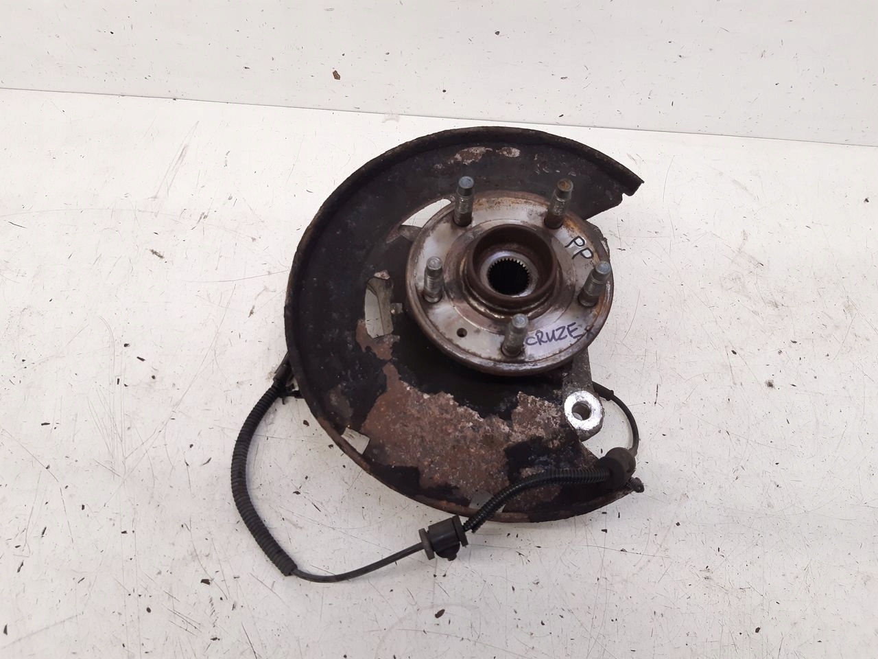 swing front front right Chevrolet Cruze 1,8i