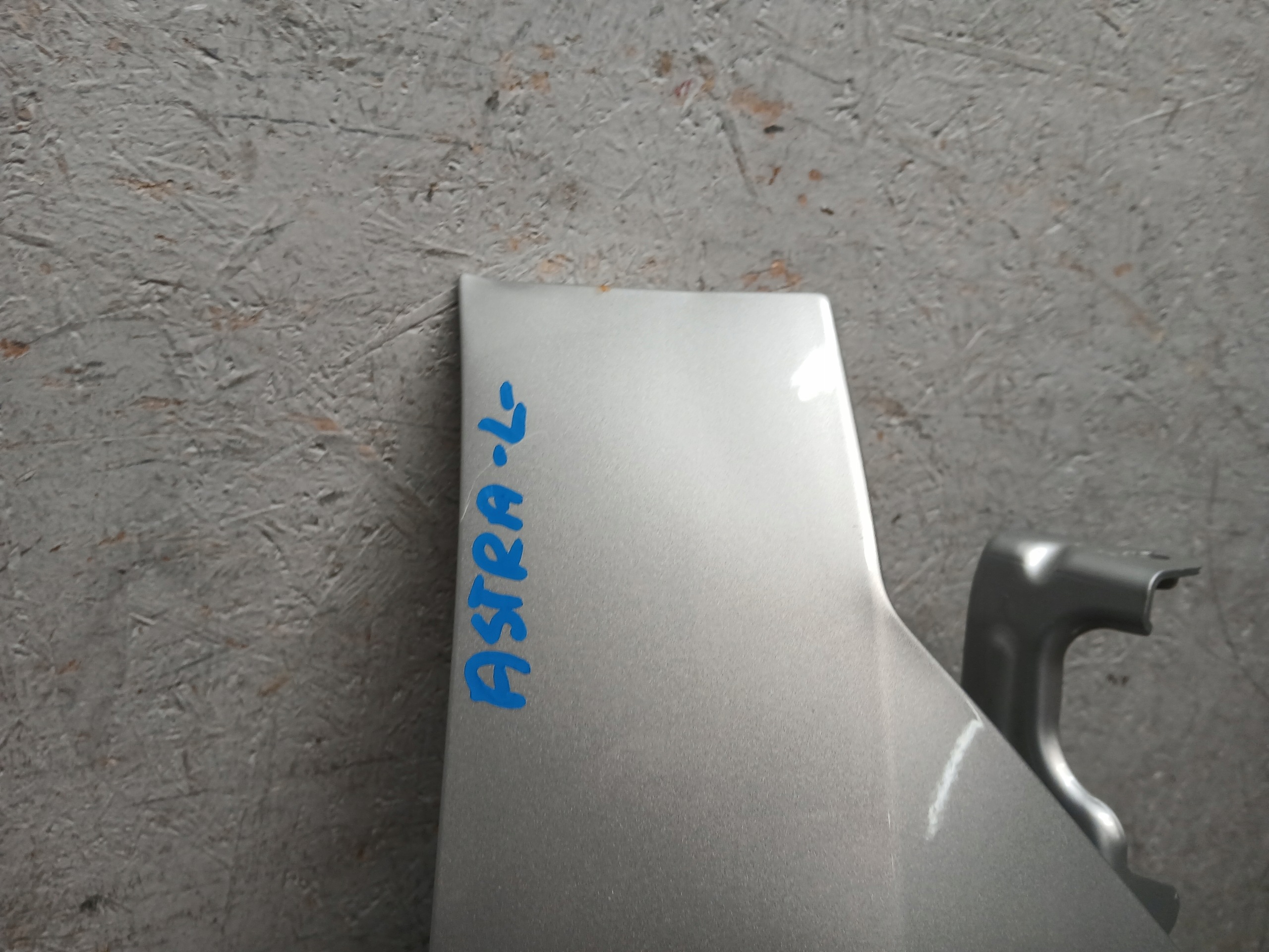 fender front right OPEL ASTRA L VI 6