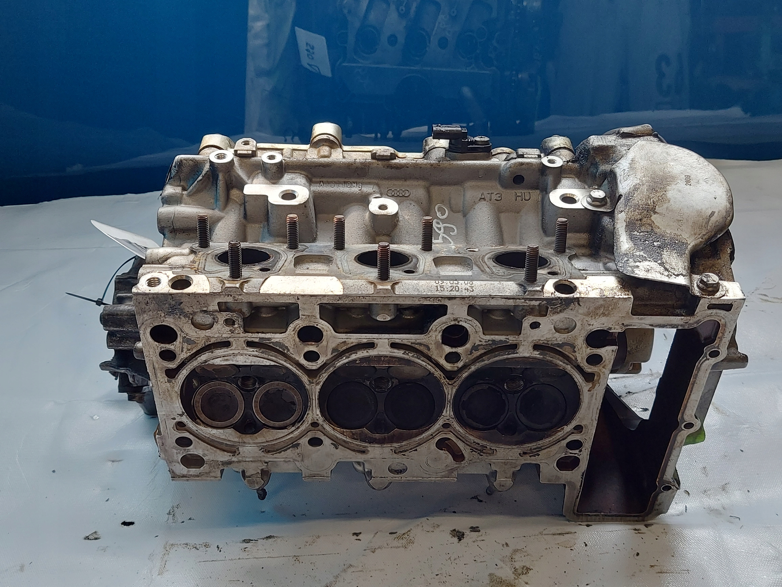 TESTATA A6 C6 2009 R 2.8 TFSI 06E103403A sinistra