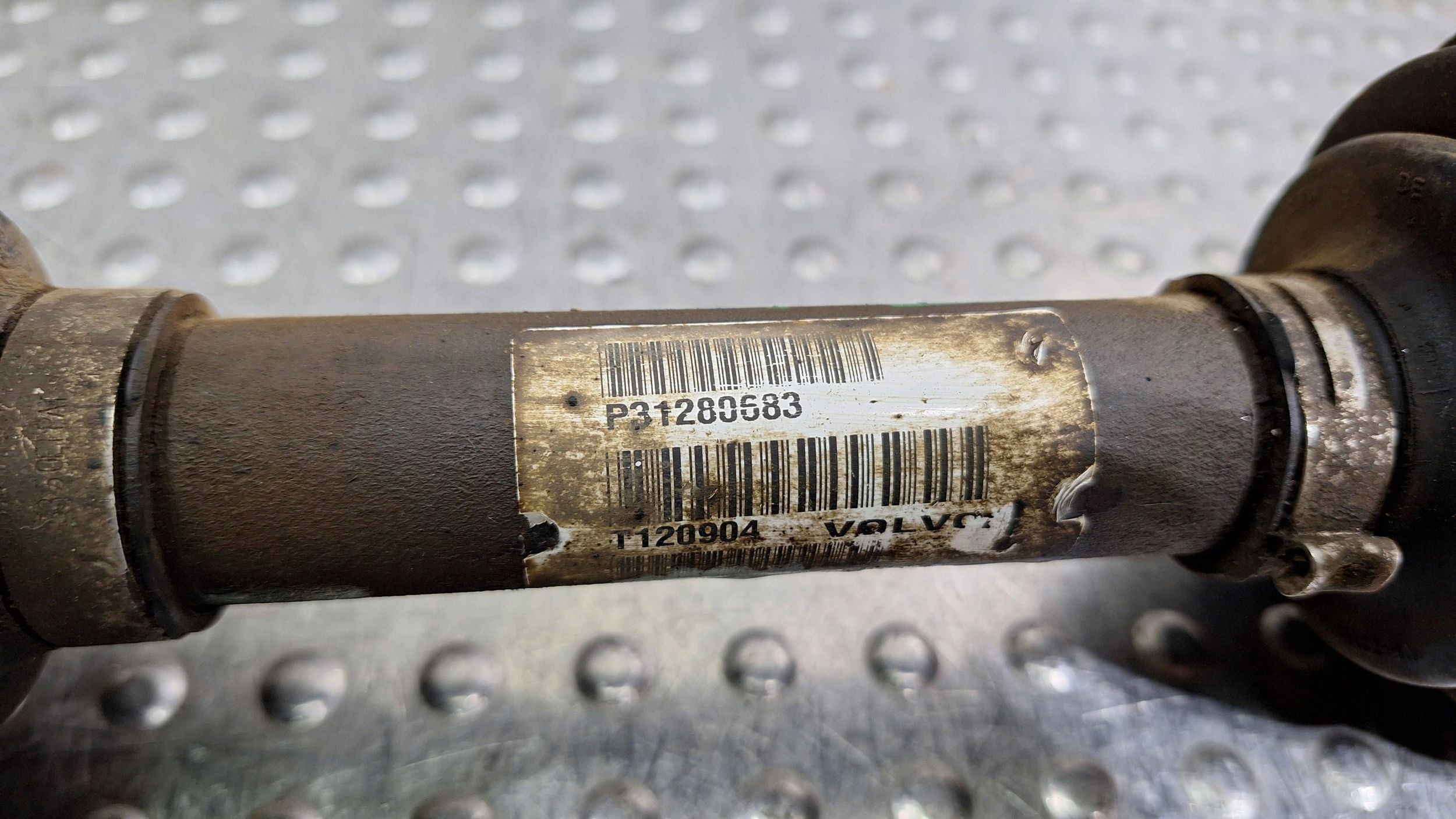 semi-axis left front AUTOMAT P31280683 VOLVO V40 II 2.0 D3