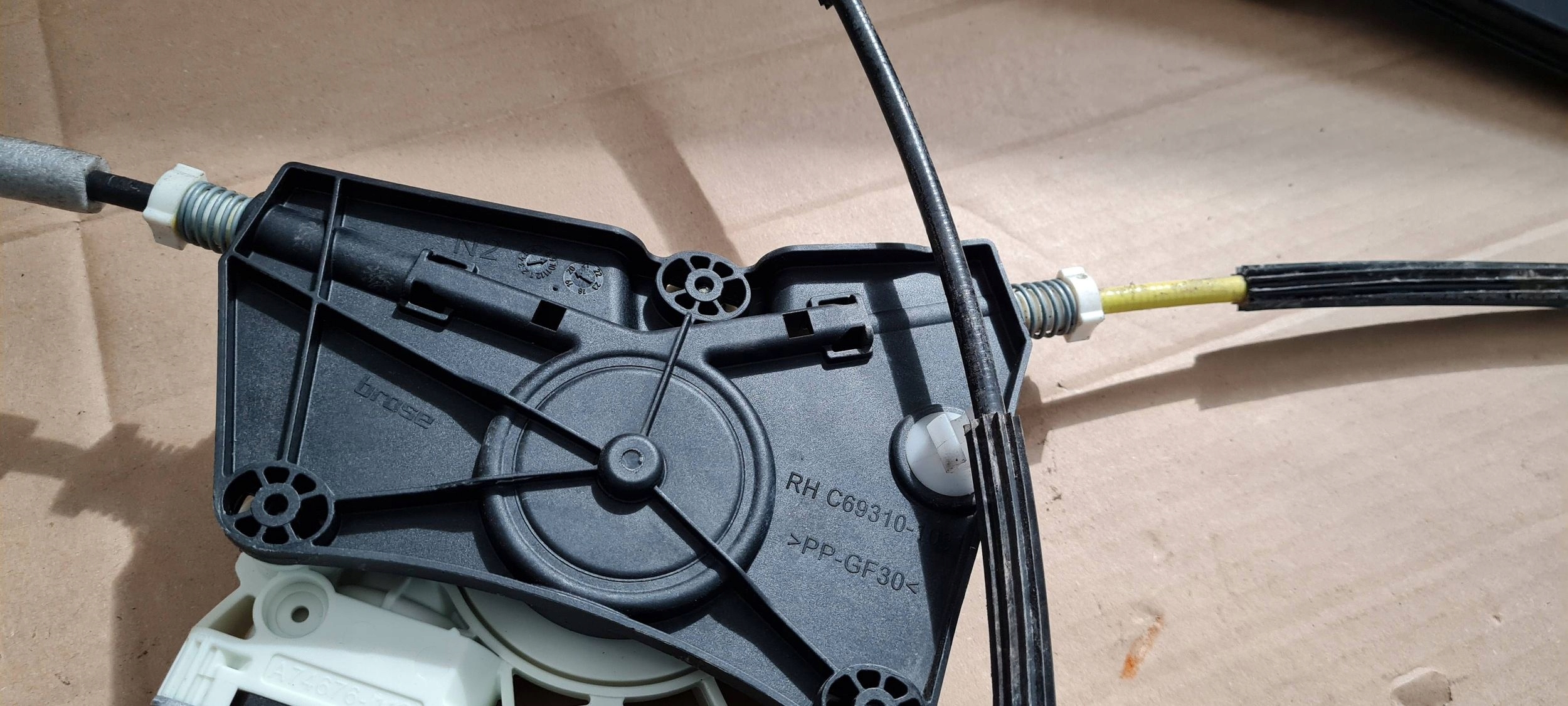 A6 C8 4K mechanism window regulator right front 4K0837462