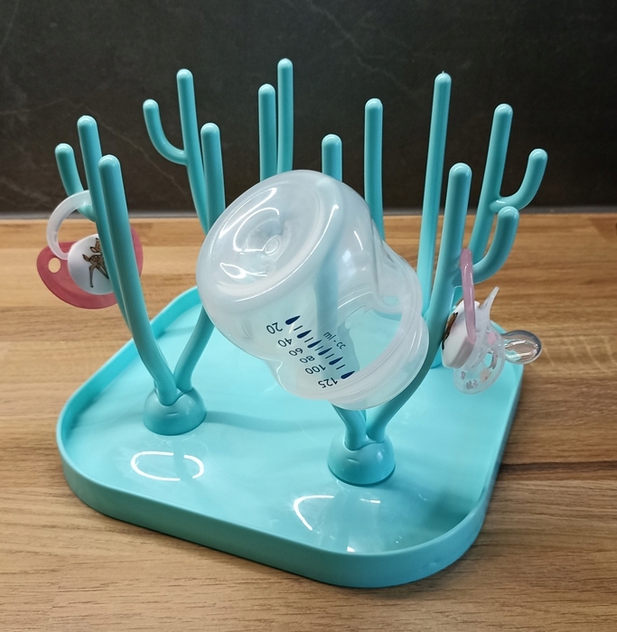 SUSZARKA DO BUTELEK OCIEKACZ NA SMOCZKI AKCESORIA Waga produktu z opakowaniem jednostkowym 1 kg