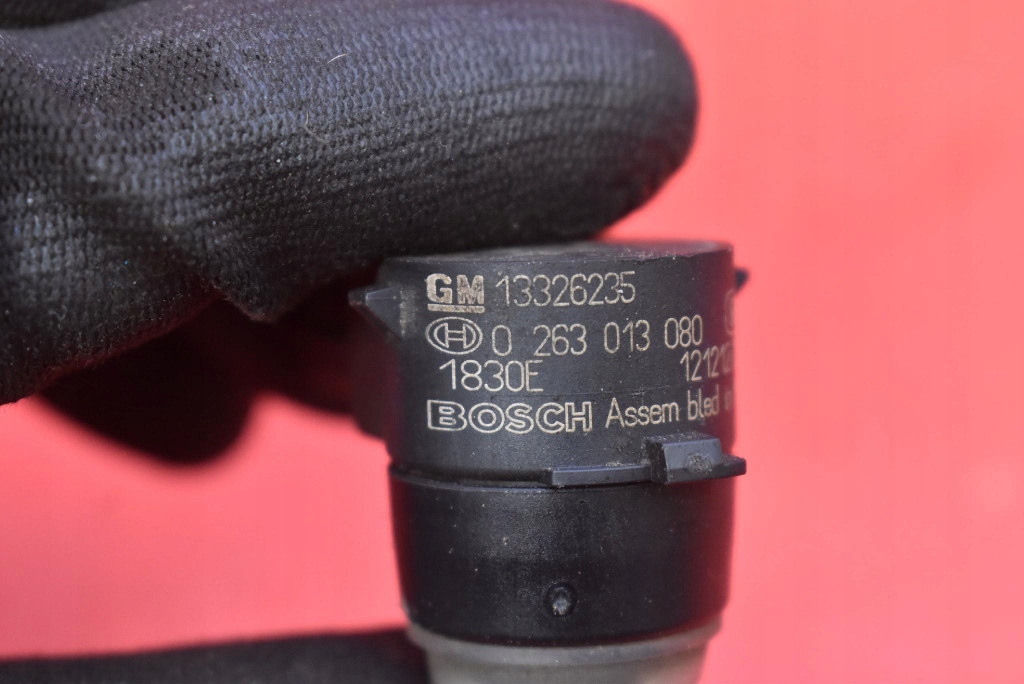 Sensor Parken heck PDC 13326235 OPEL MOKKA A 12-15
