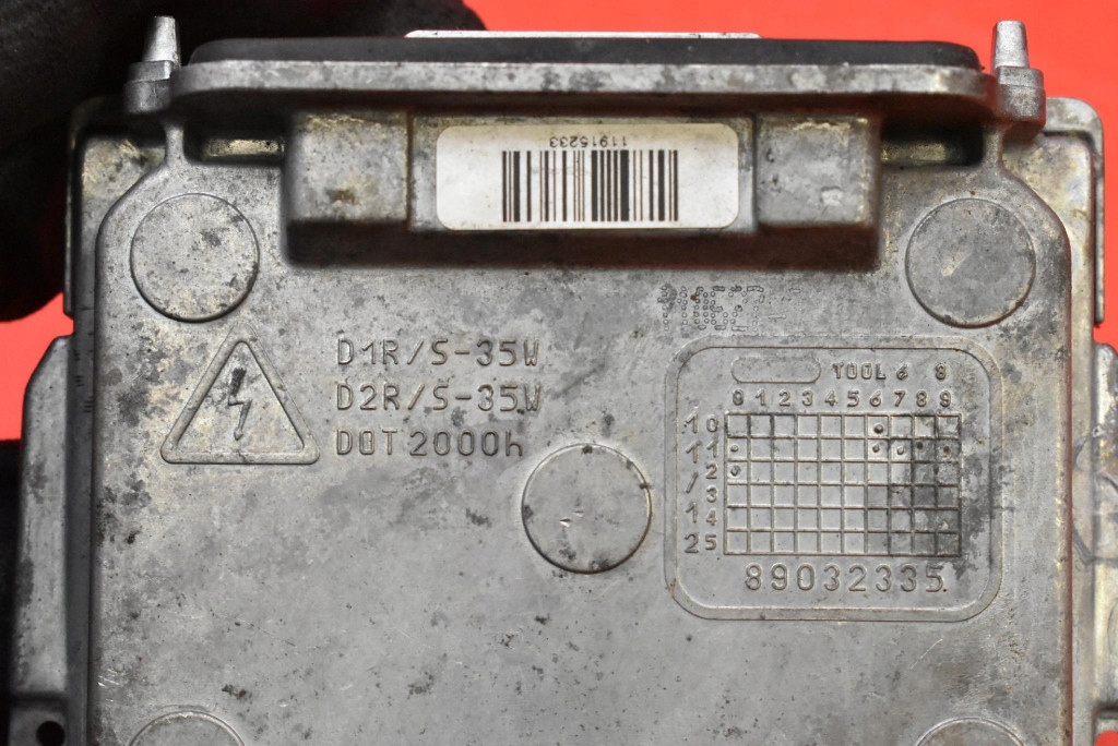 control unit XENON KSENON left 89034934 VOLVO XC90 1 and 02-06