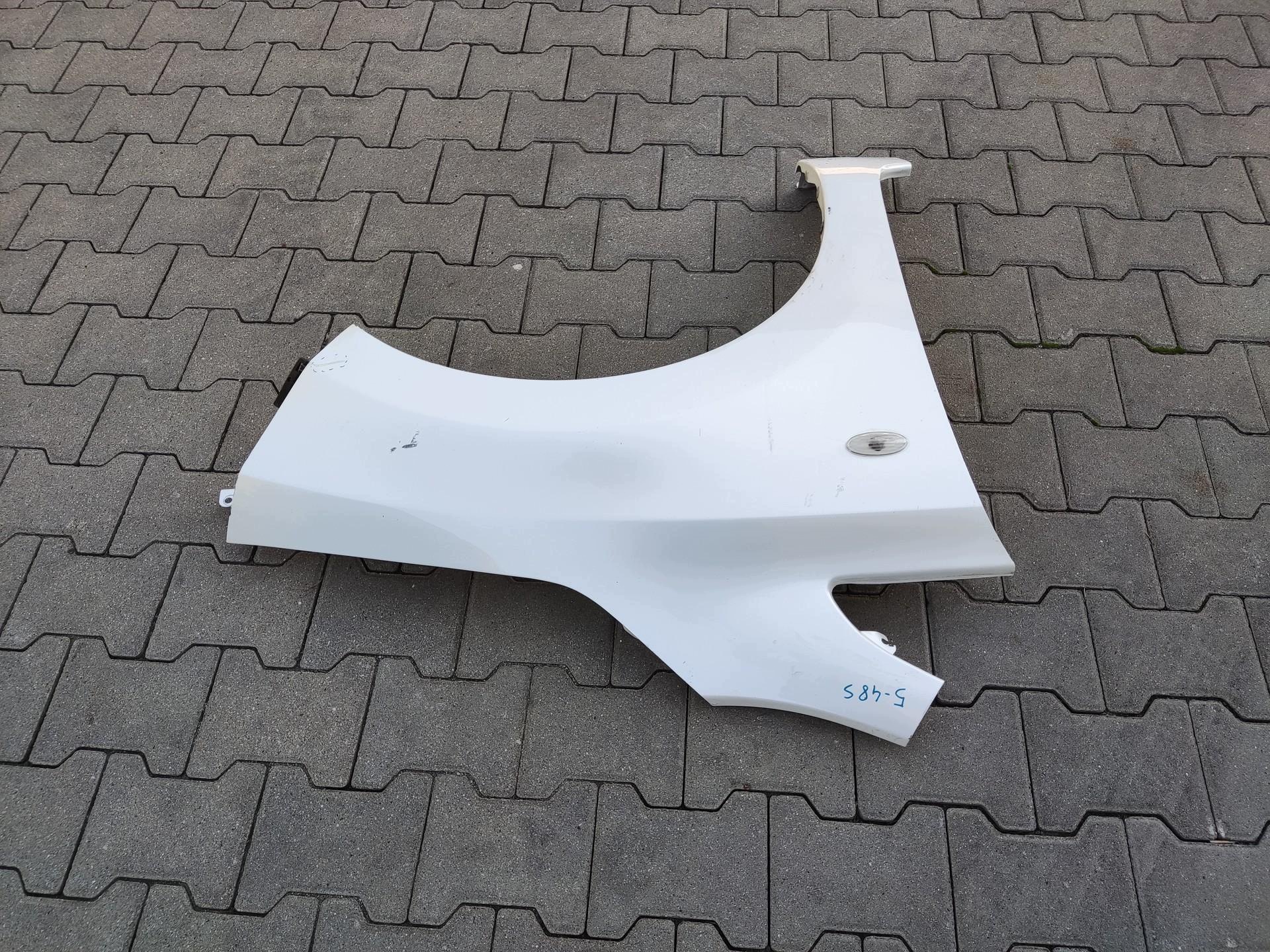 fender right front front NISSAN LEAF and 2011-2017
