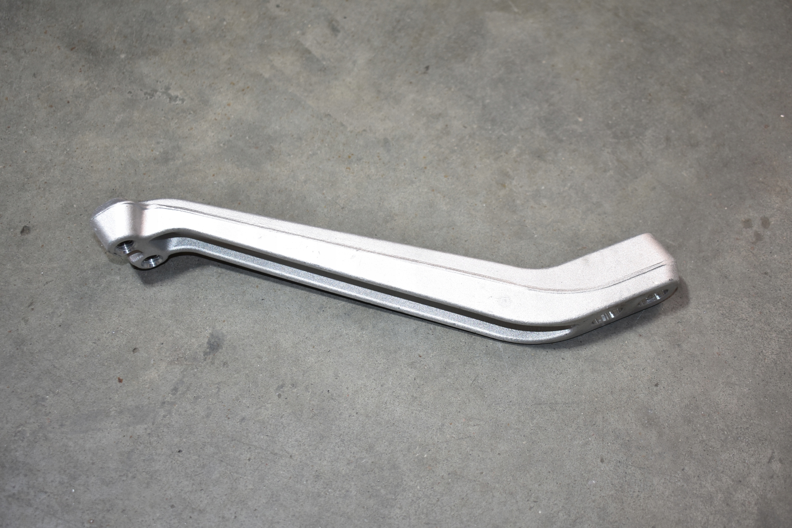 IDEALNA brace pillar right PORSCHE 992 1