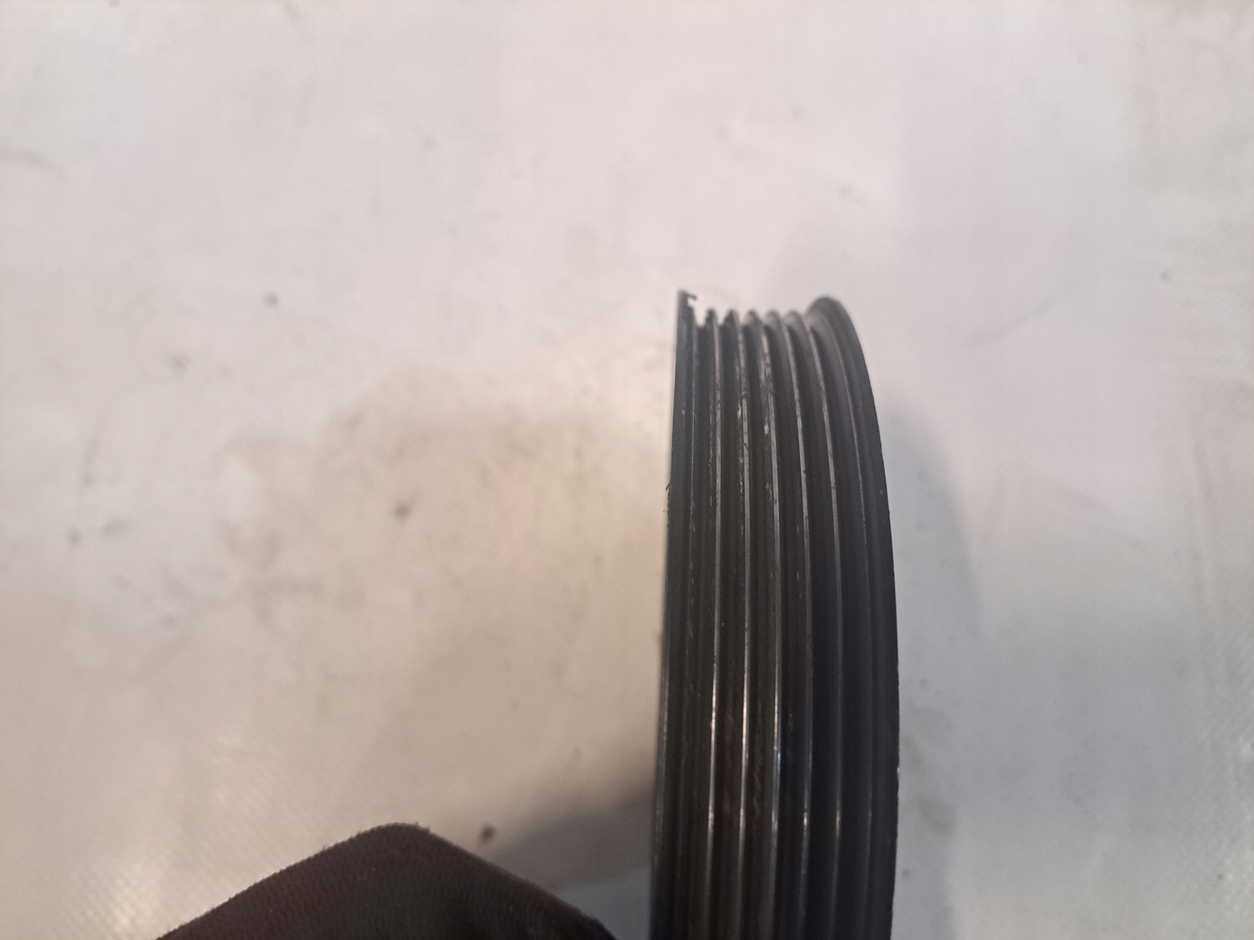 PEUGEOT 206 1.4 16V pulley
