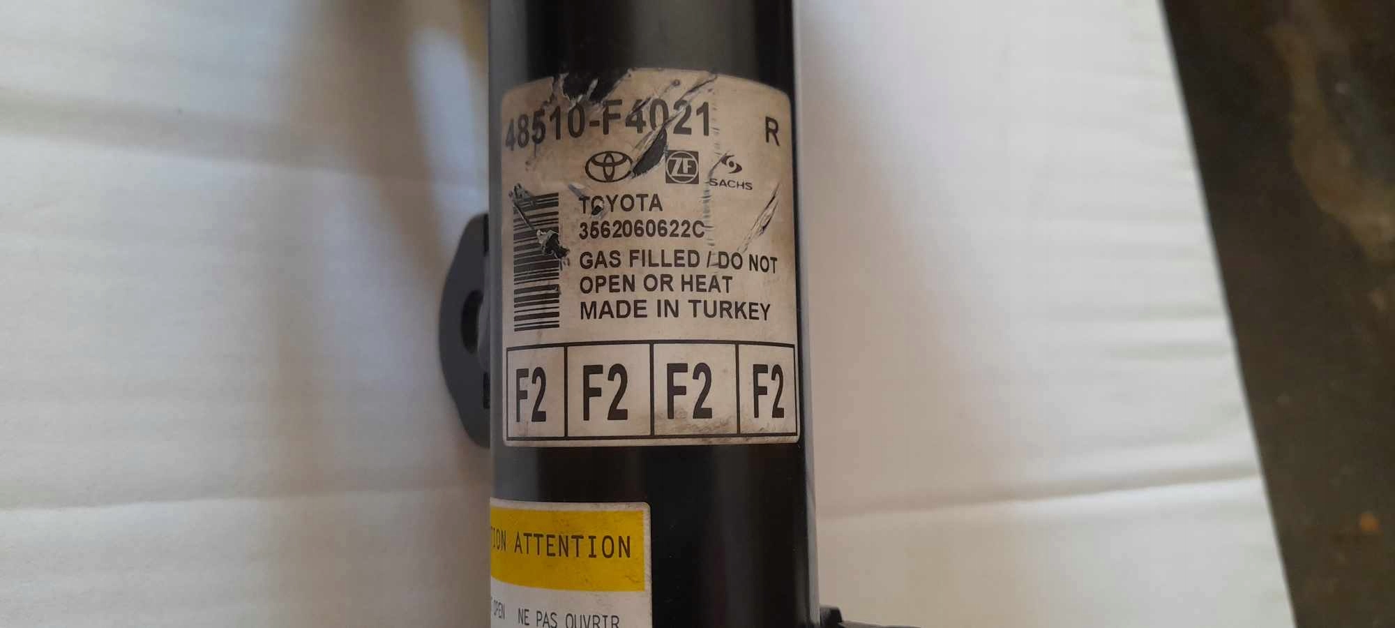 shock absorber right front TOYOTA C-HR 48510-F4021