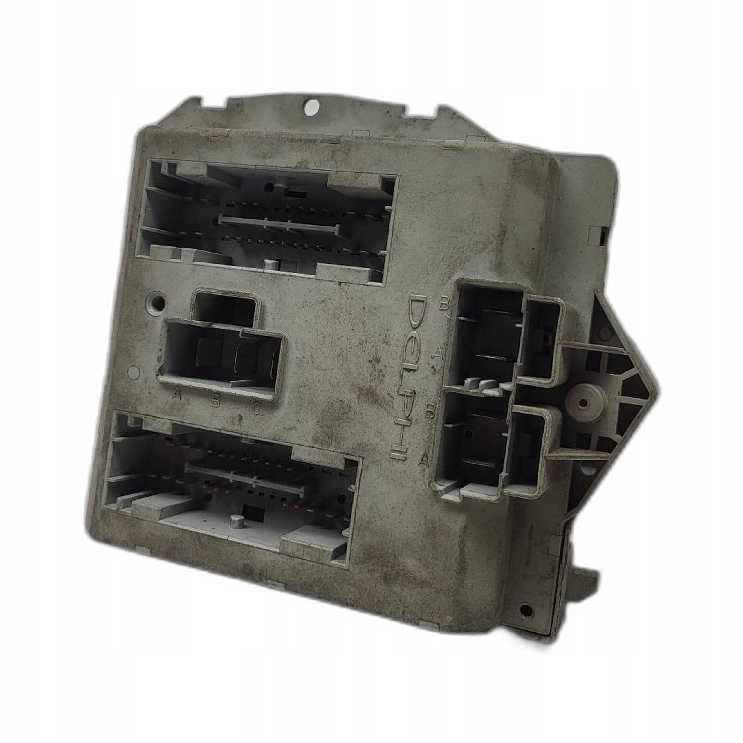 Module Module fusibles Fiat PUNTO II 1,2 B 46835421