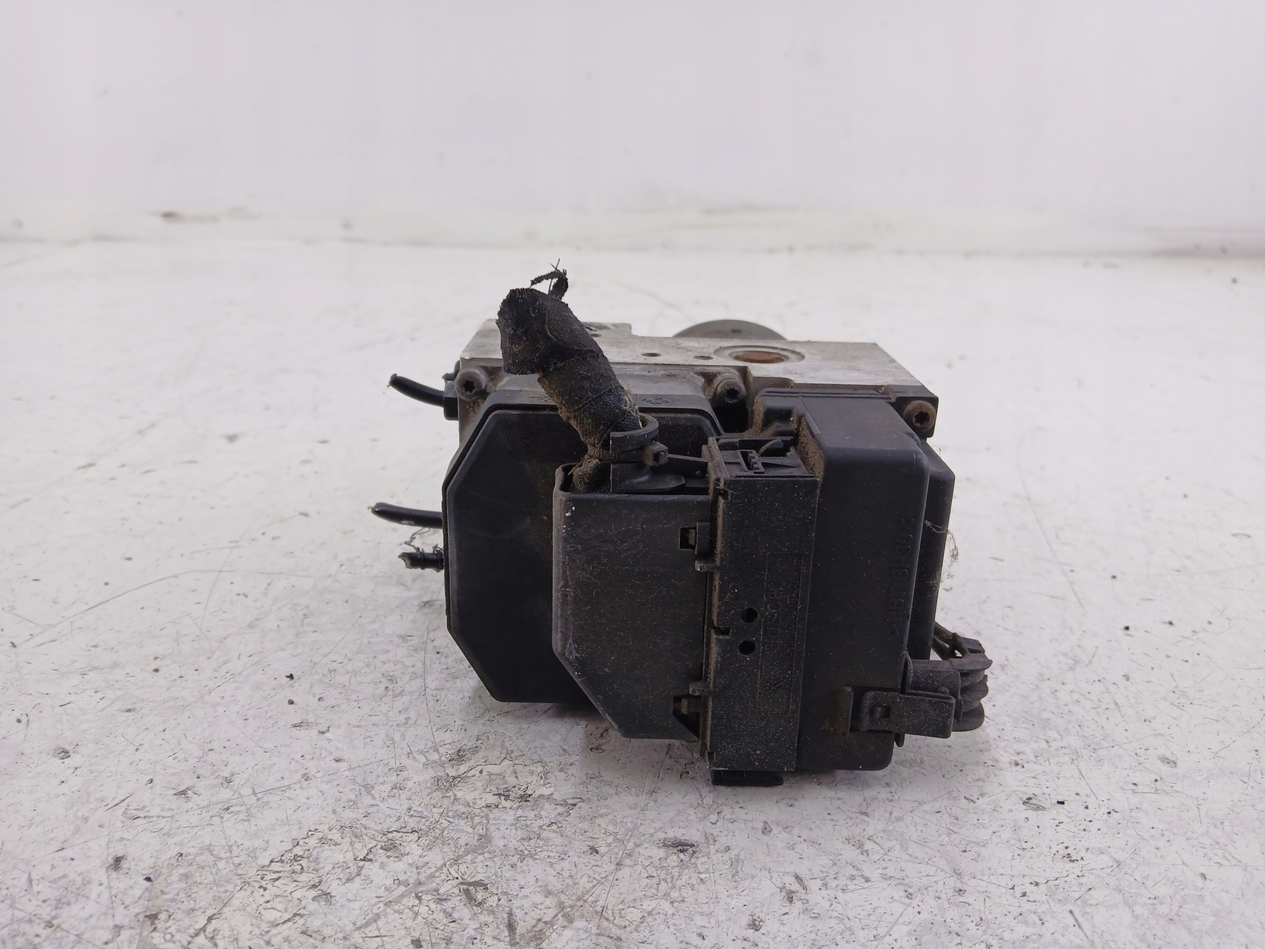 VW PASSAT B5 AUDI A6 C5 Servofreno ABS 8E0614111AH