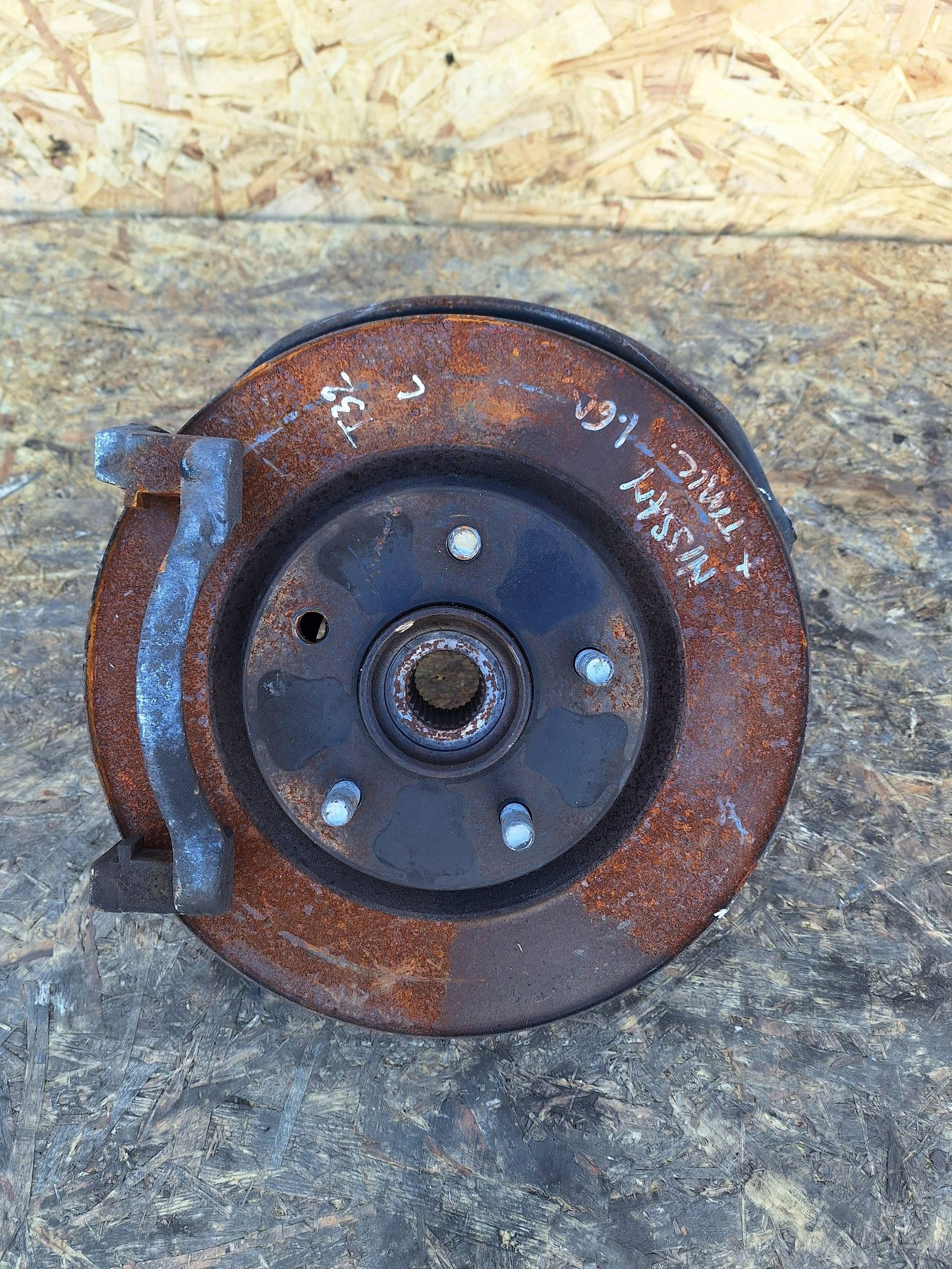 swing left front NISSAN X-TRAIL T32 13-21