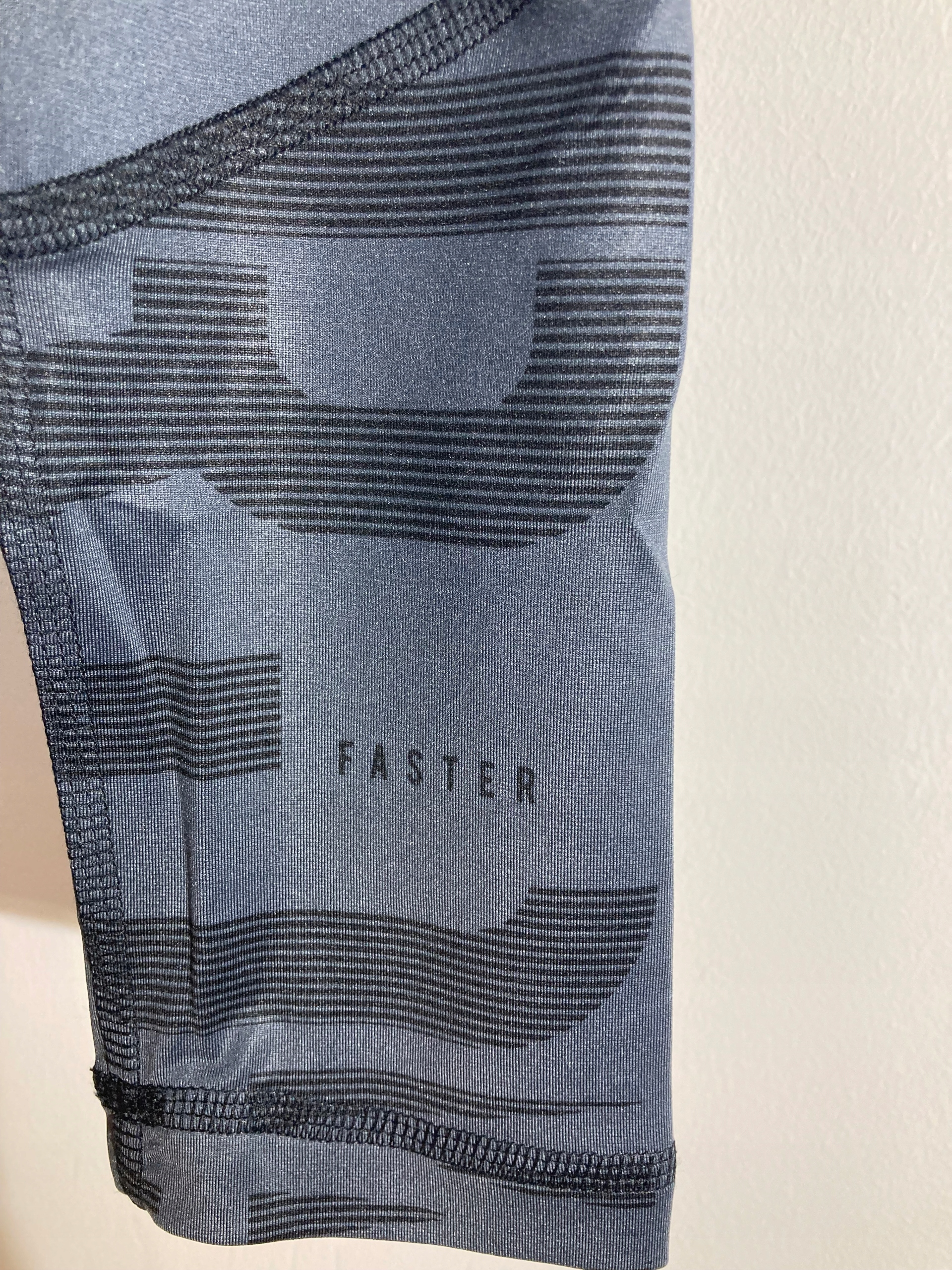 KOSZULKA TERMICZNA REEBOK M Rodzaj inny