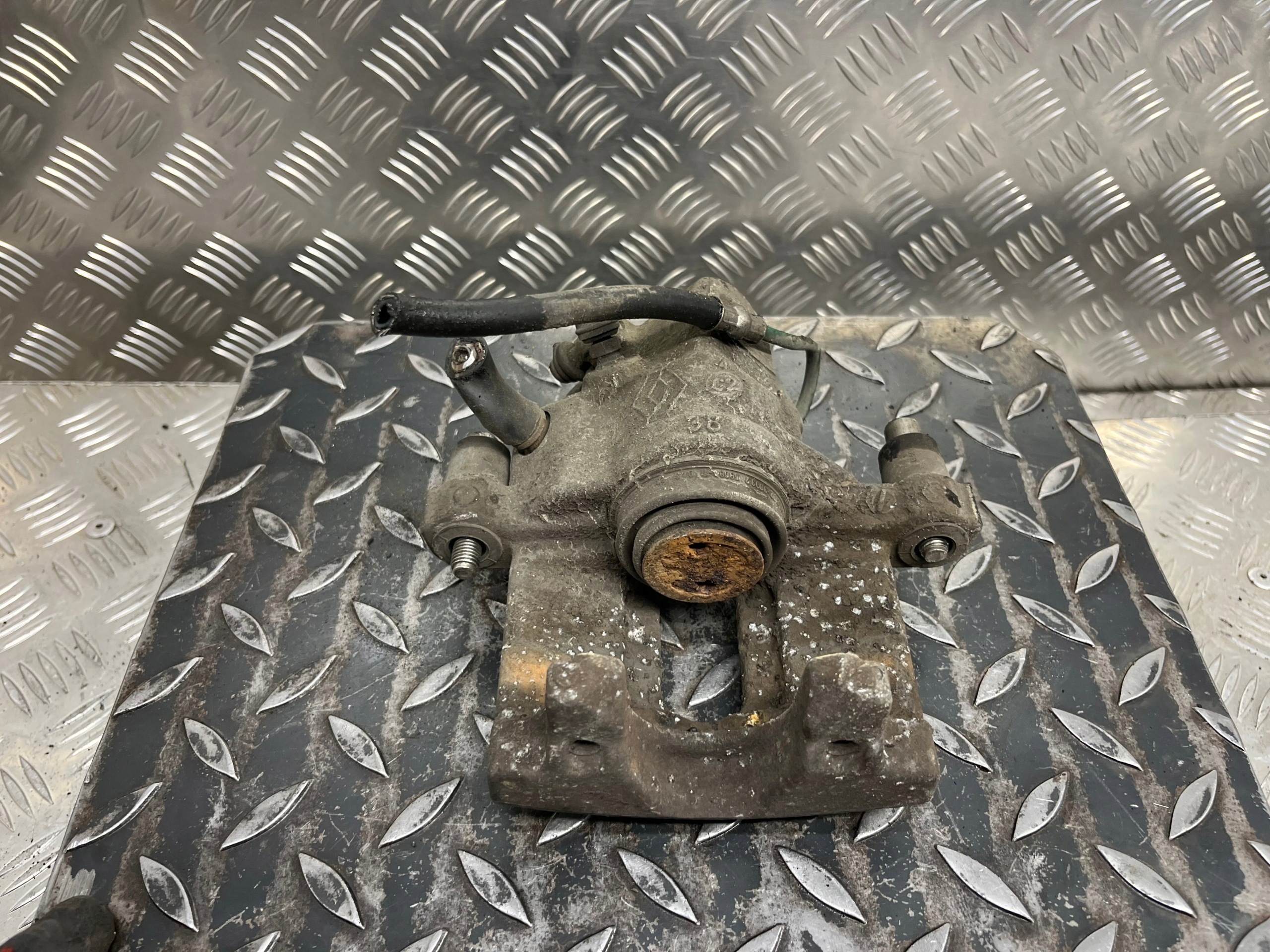 caliper brake right rear part rear RENAULT LAGUNA 3