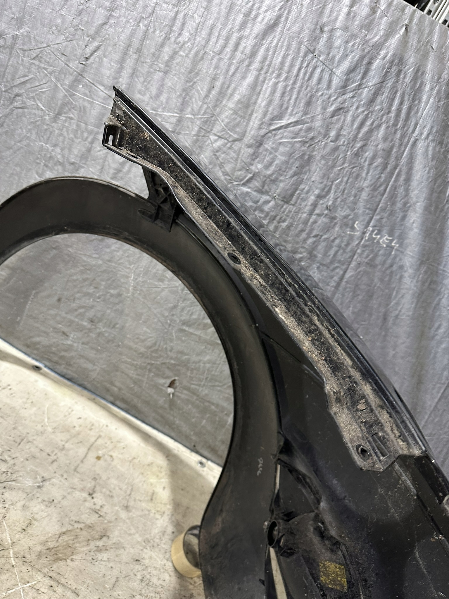 fender left front SMART FOR FOUR 454 2005R. black