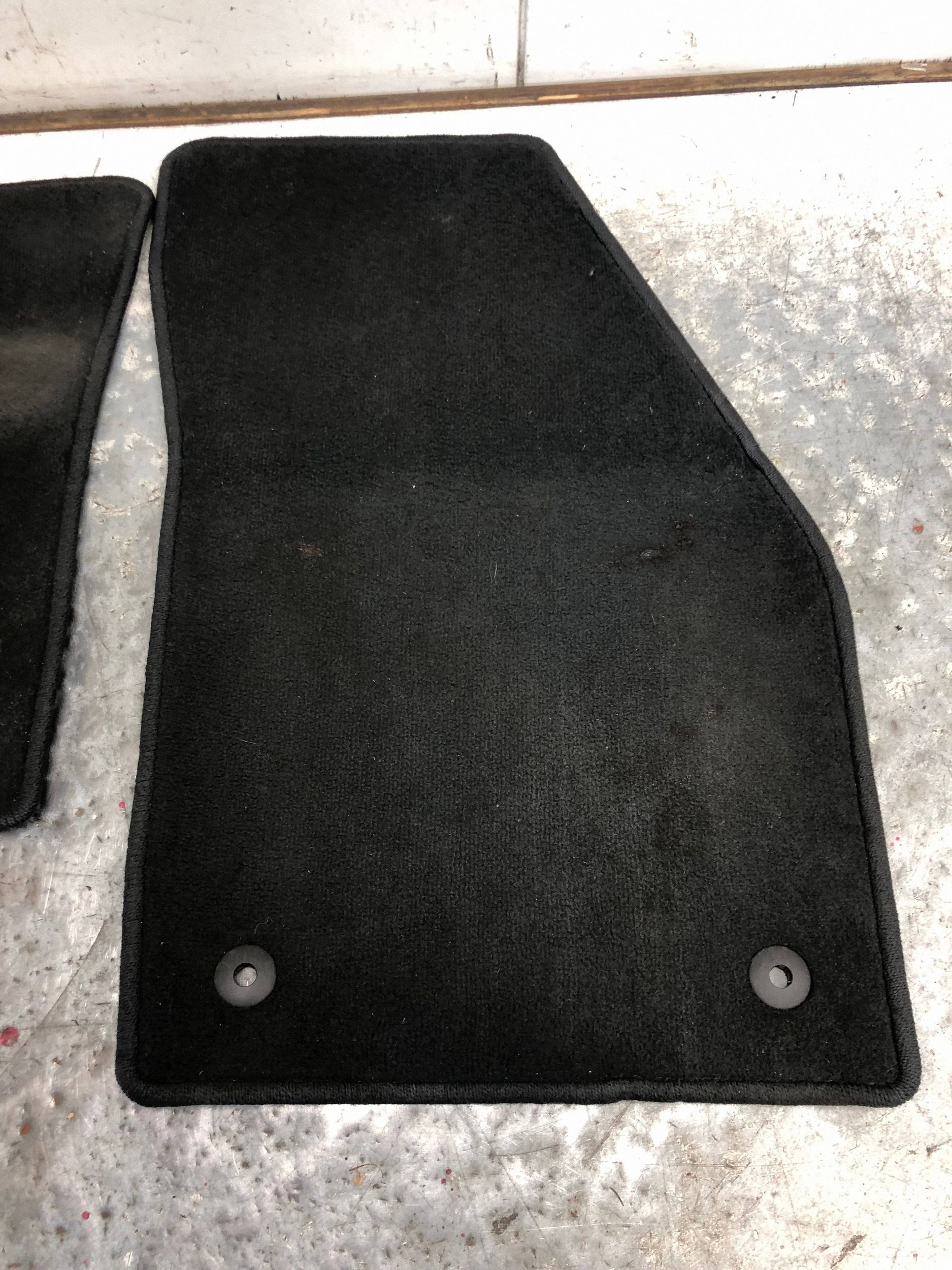 mats WELUR VOLVO C30 LIFT