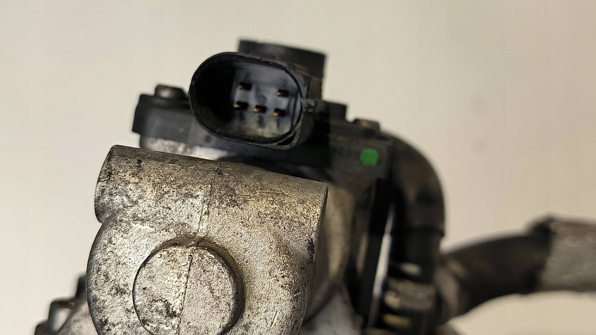 egr ventil 057131224E AUDI Q7