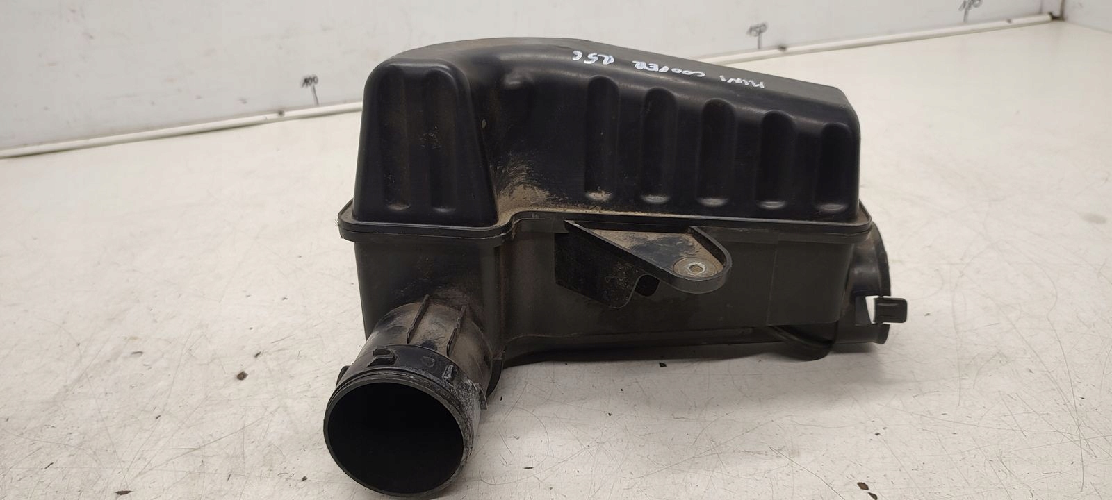 MINI oe 2754425 труба Воздух