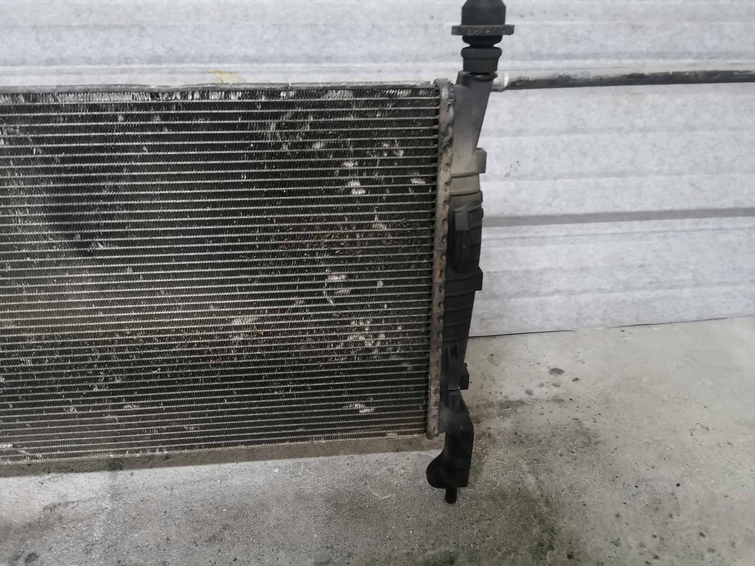 water cooler FORD TRANSIT MK7 2.2 6C11-8005-AD