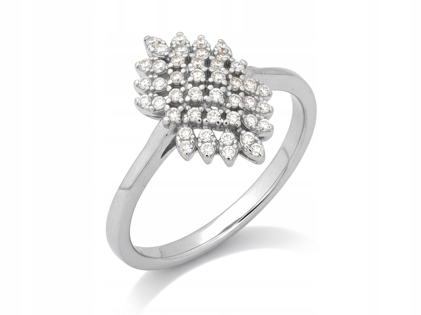 Stříbrný dámský prstýnek 925 S Zirkony, elegantní design jako dárek, velikost 16