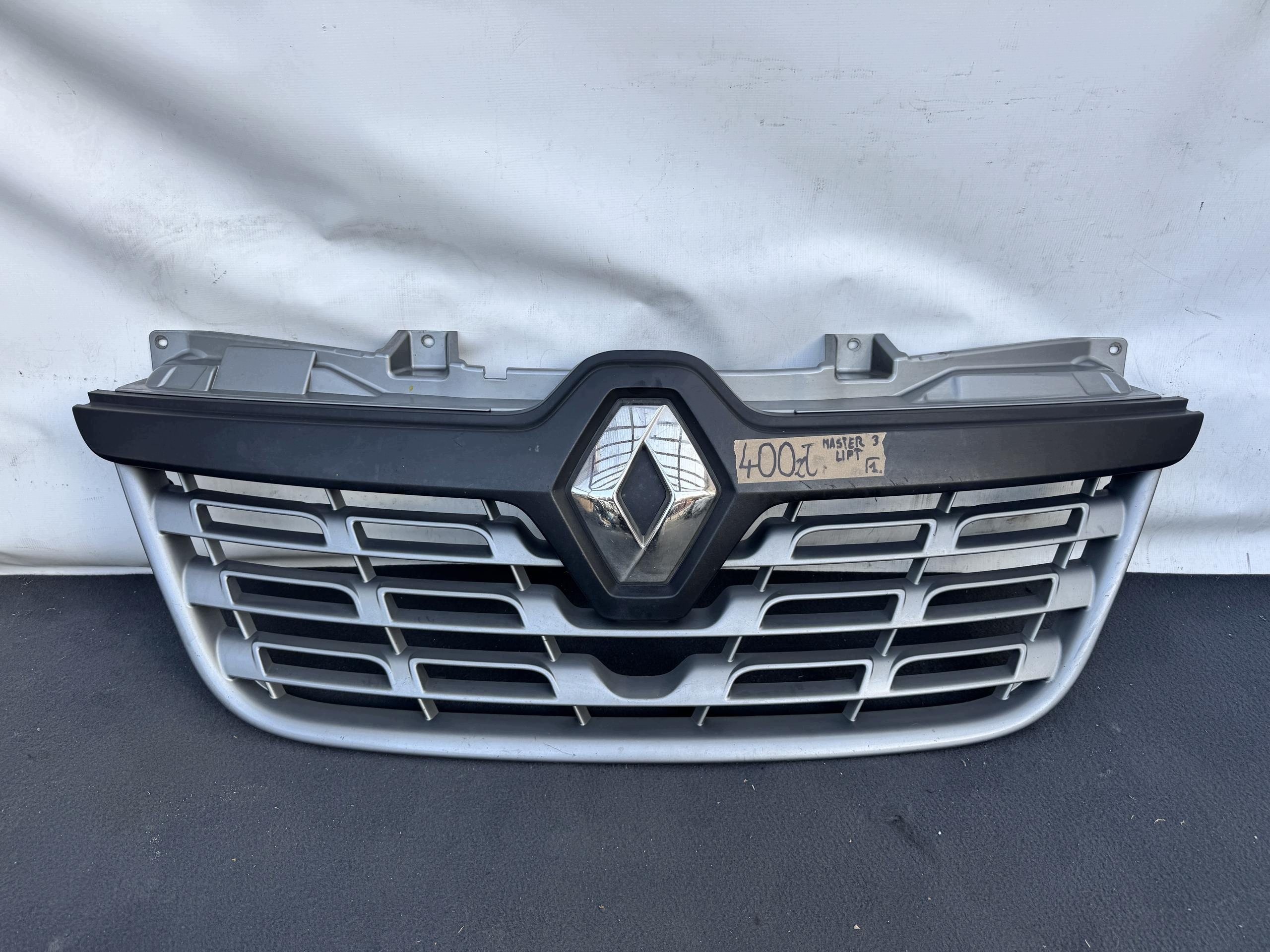 MASTER 3 LIFT 14- Grille de couverture Radiateur Original 623102803R