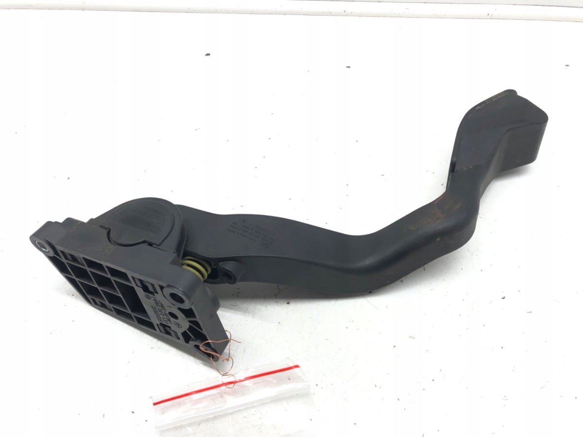 POTENCJOMETR GAZU CITROEN C3 I 9646702180 1.4 73KM PEDAŁ Producent części OEM