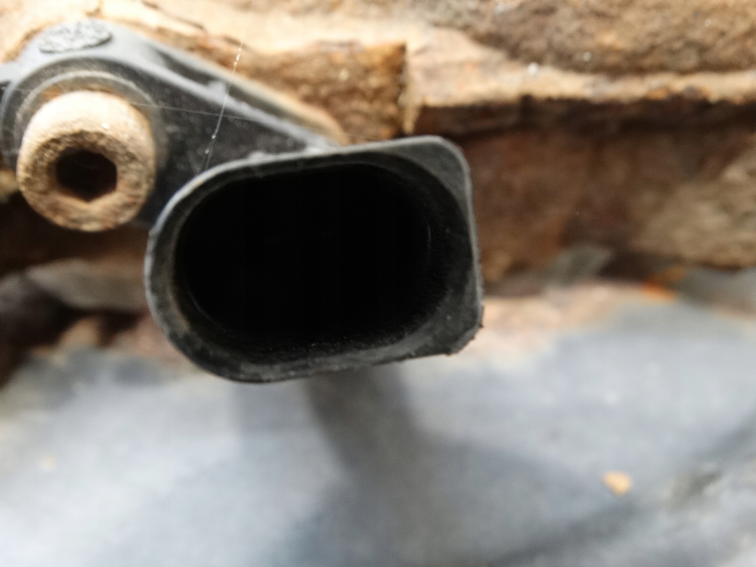 otoč čepu pravý předek VW GOLF VI plus 2.0 TDI 172TYS.KM