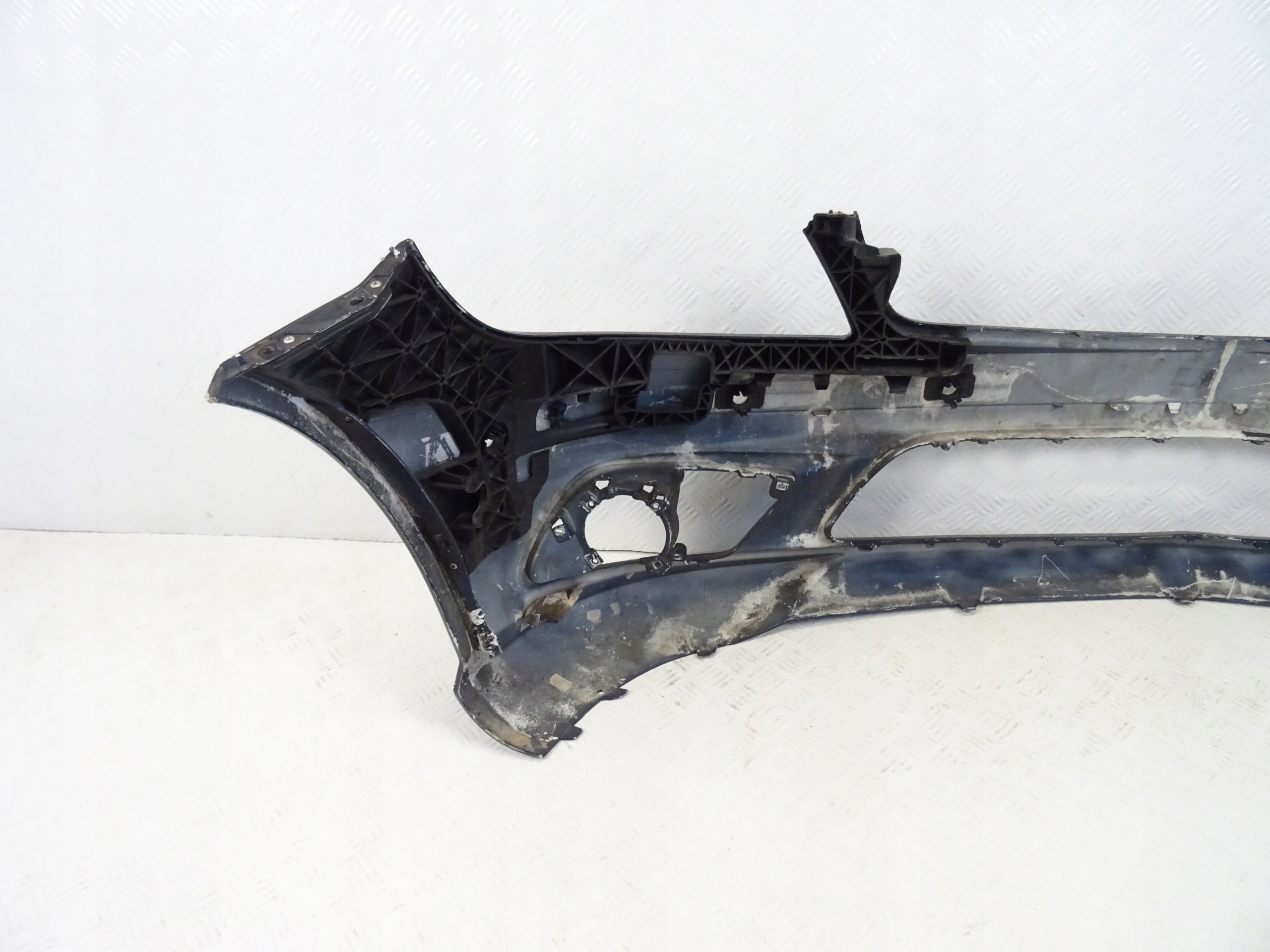 Mercedes C-Klasa 204 AMG bumper front