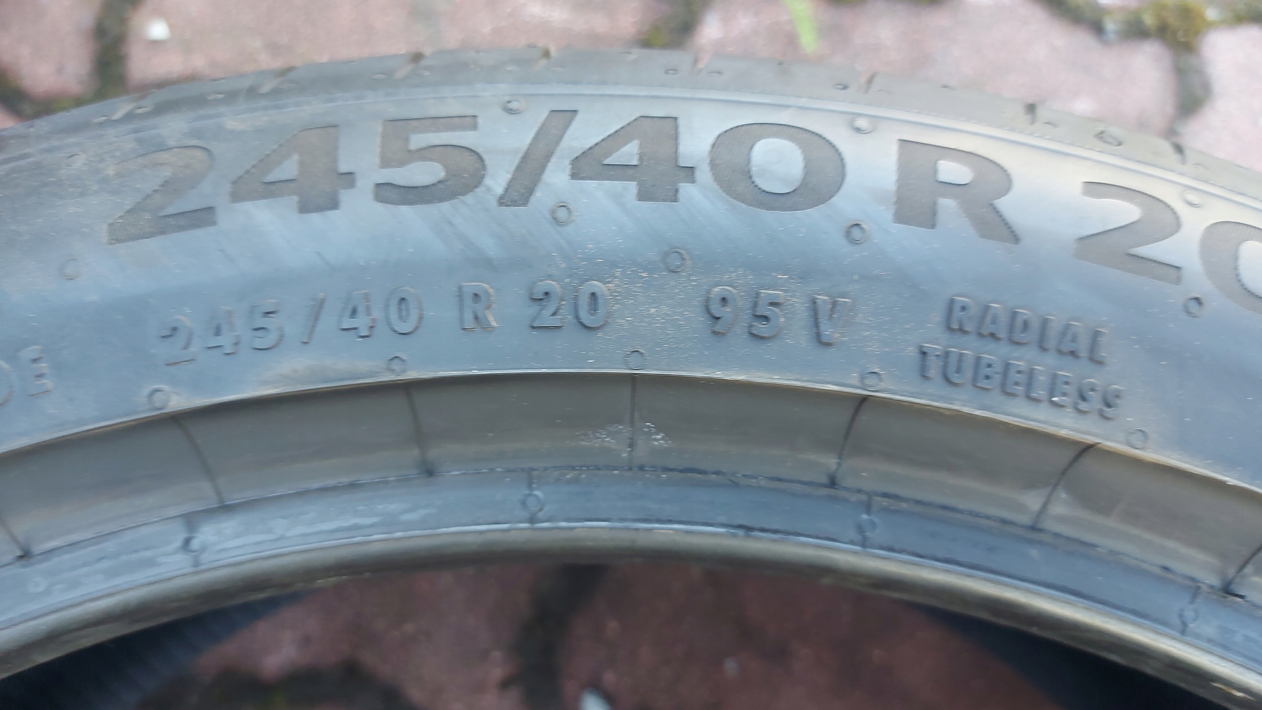 CONTINENTAL PREMIUMCONTACT 6 245/40R20 tyres summer 7mm