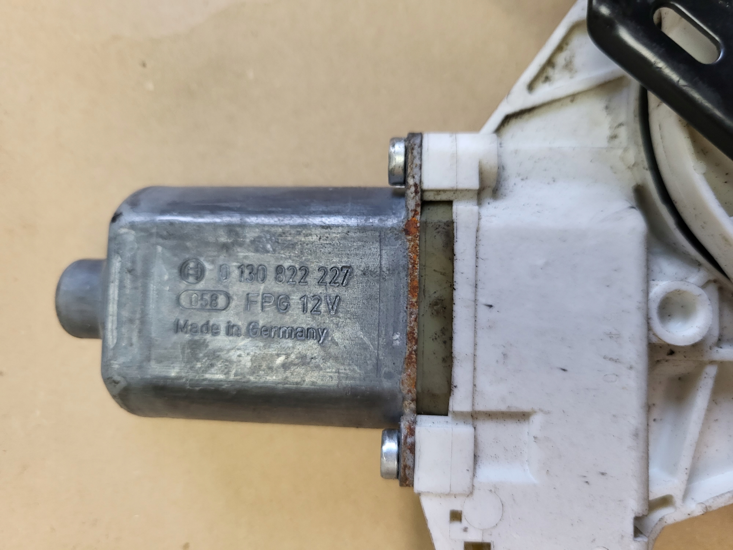 window regulator mechanism mini motor right front BMW 1 E87 6927028 OE EU