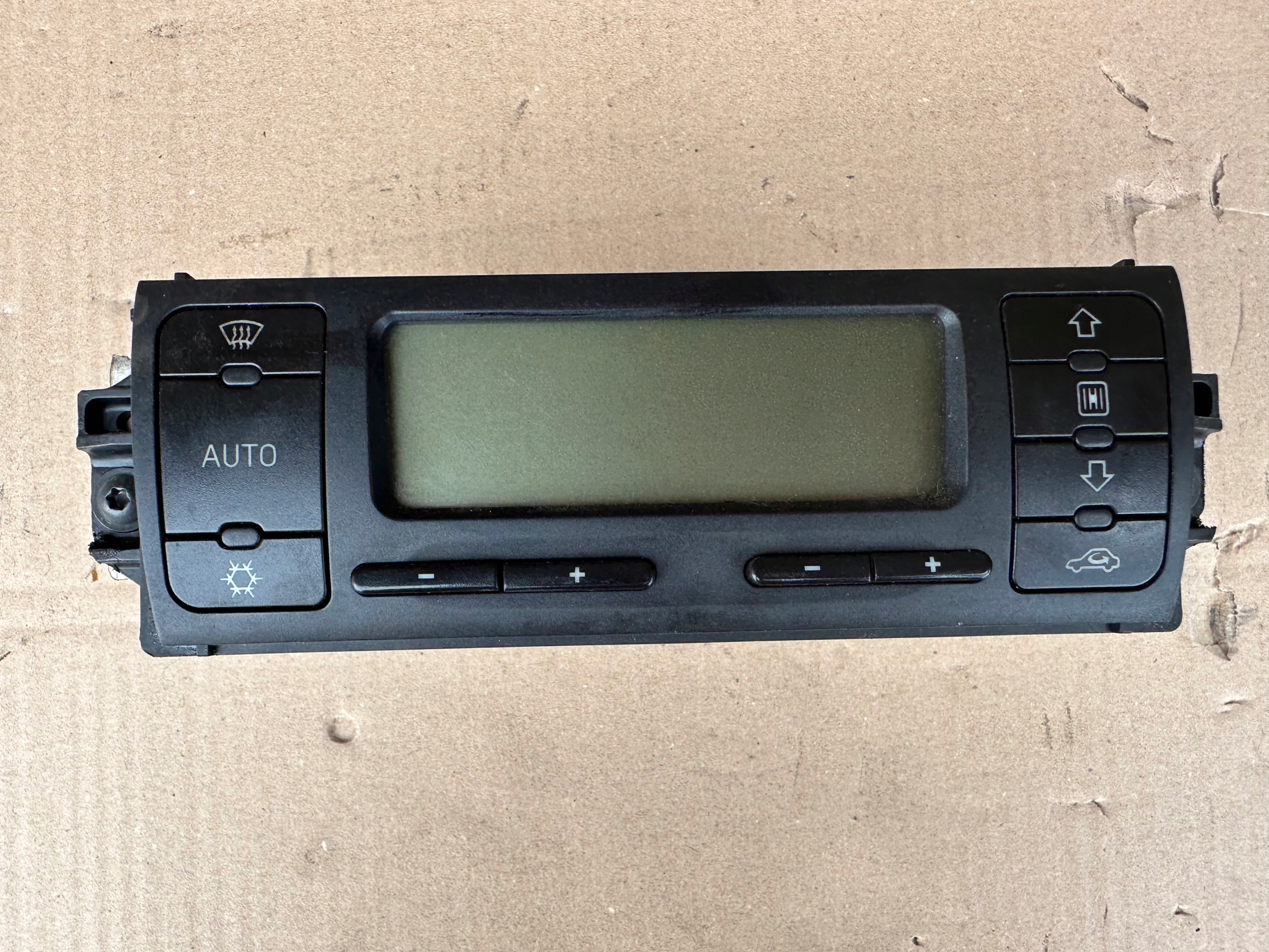 PANEL NAWIEWU 1M0820043D SEAT LEON I 99-04