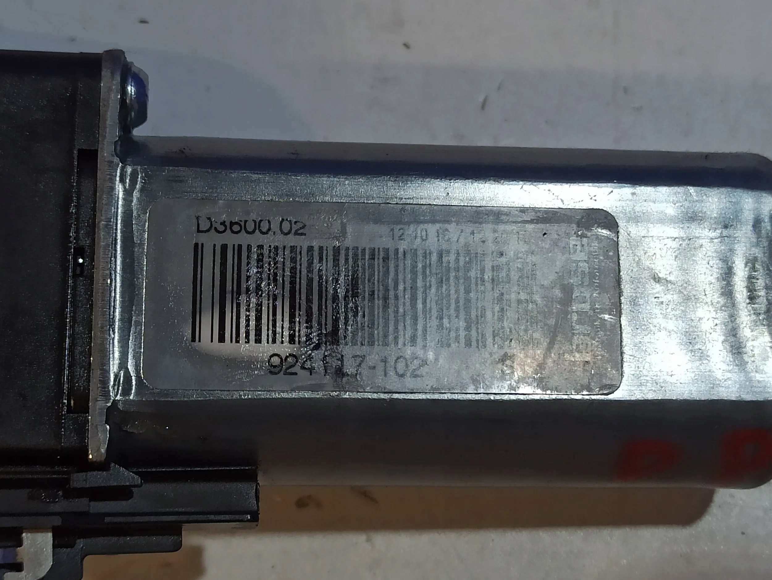 Volvo S60 2017 Silniczki regulacji fotela Numer katalogowy oryginału 300801297