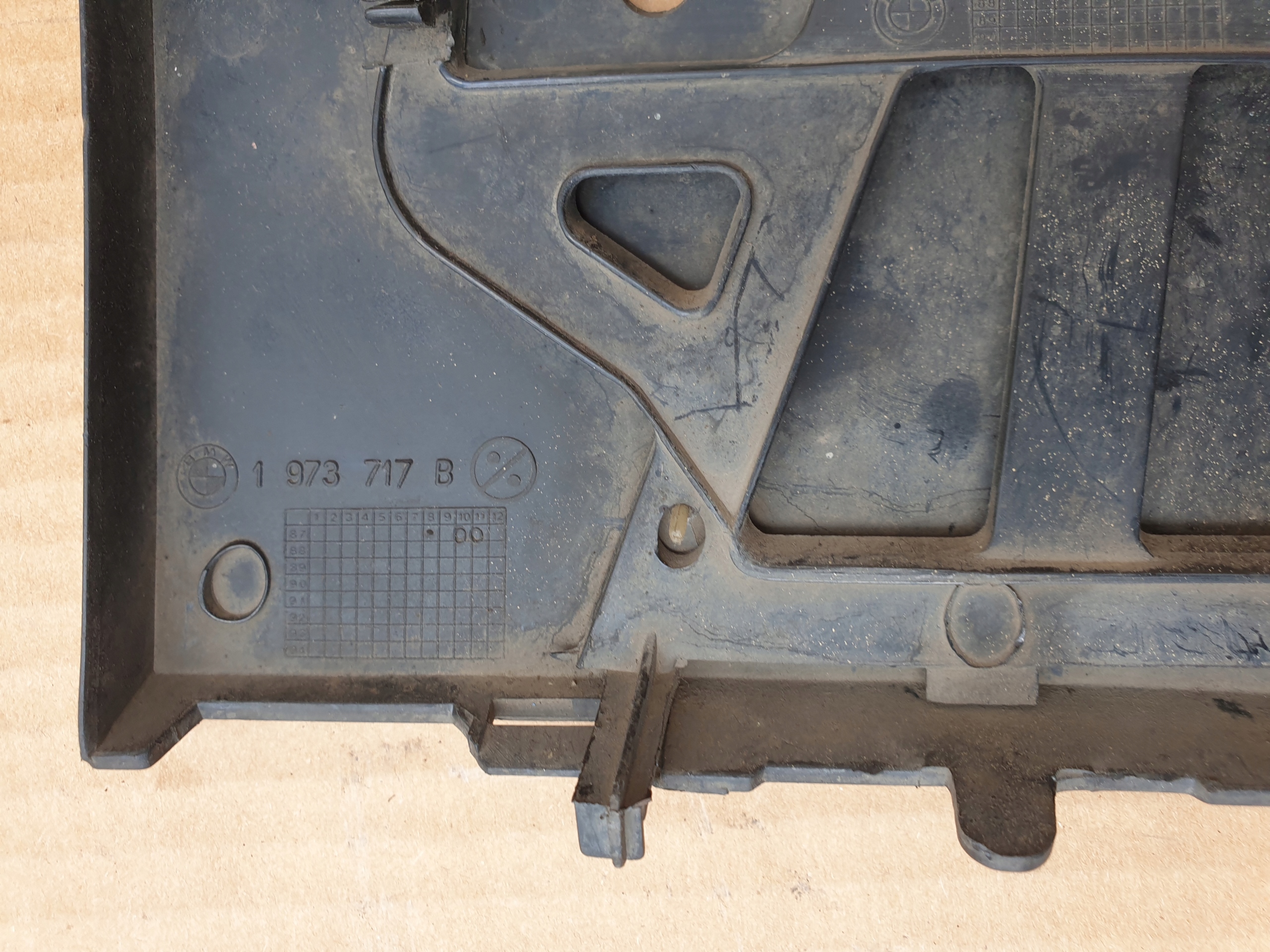 cover cap cover of a bumper front BMW 5 E34